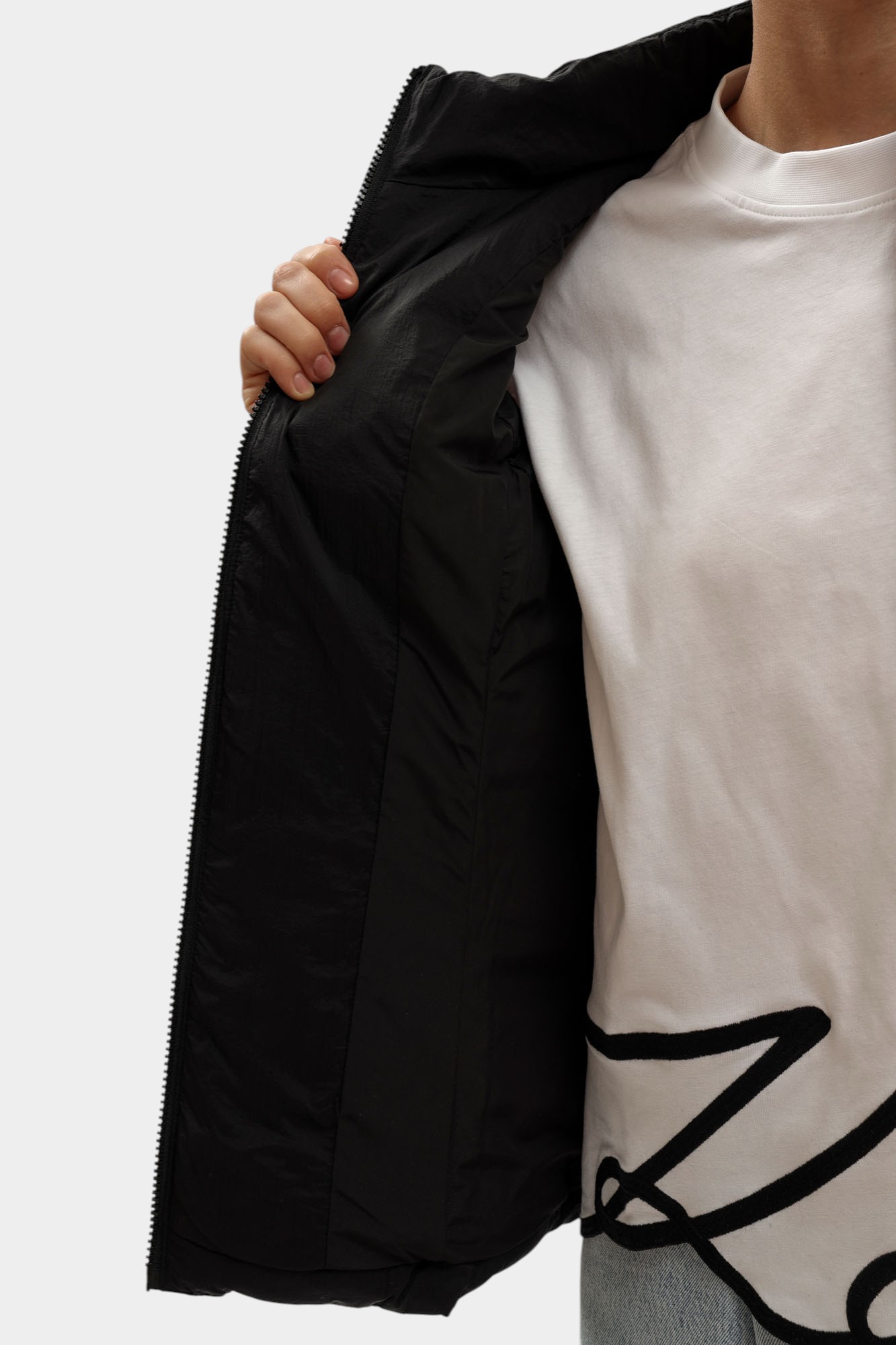 A1W15048 жилет karl lagerfeld