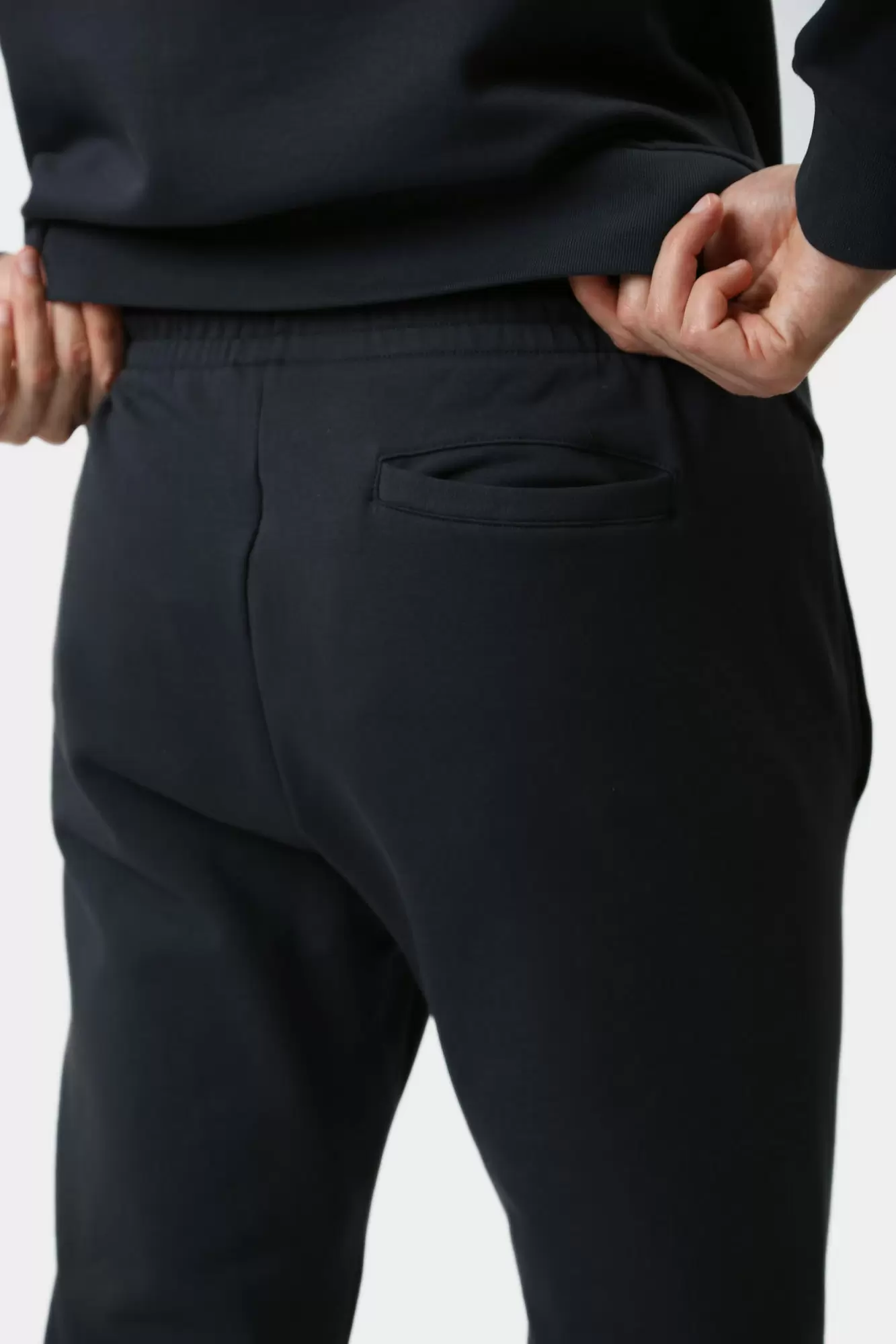 BMF0484 Брюки спортивные Bikkembergs Коричневый