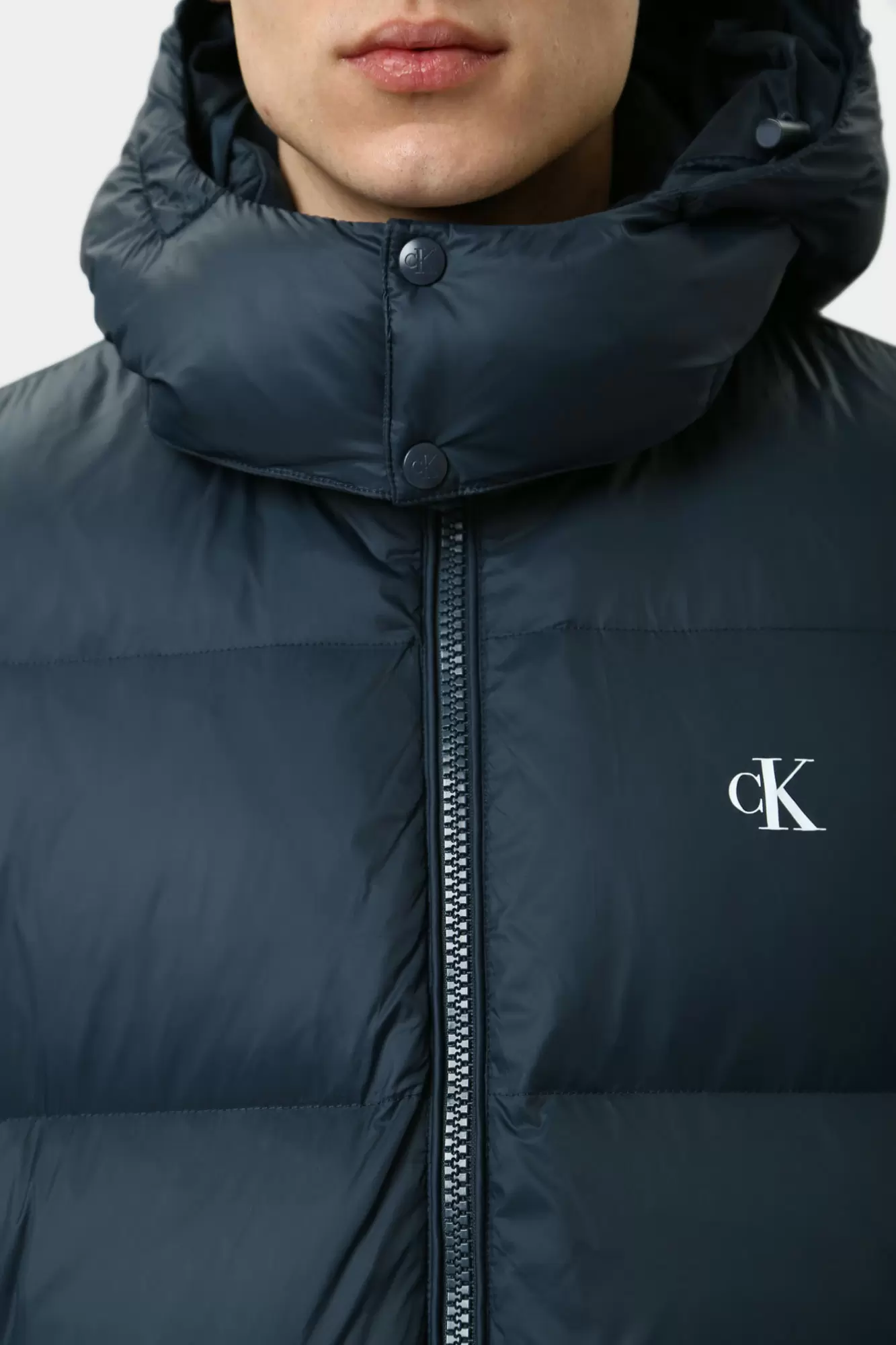 J30J325946 Куртка пуховая Calvin Klein Jeans Синий