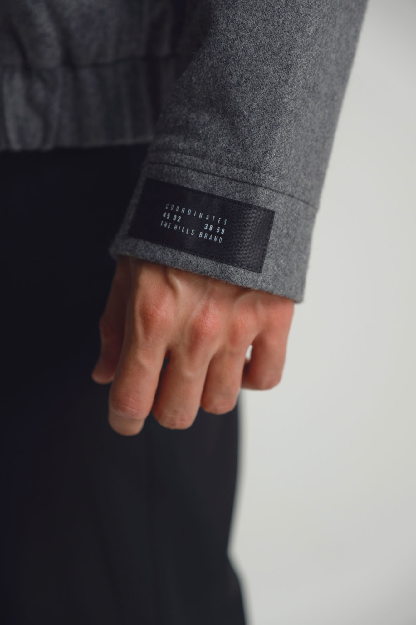 M-252-TH-56-2401 Бомбер The Hills Серый