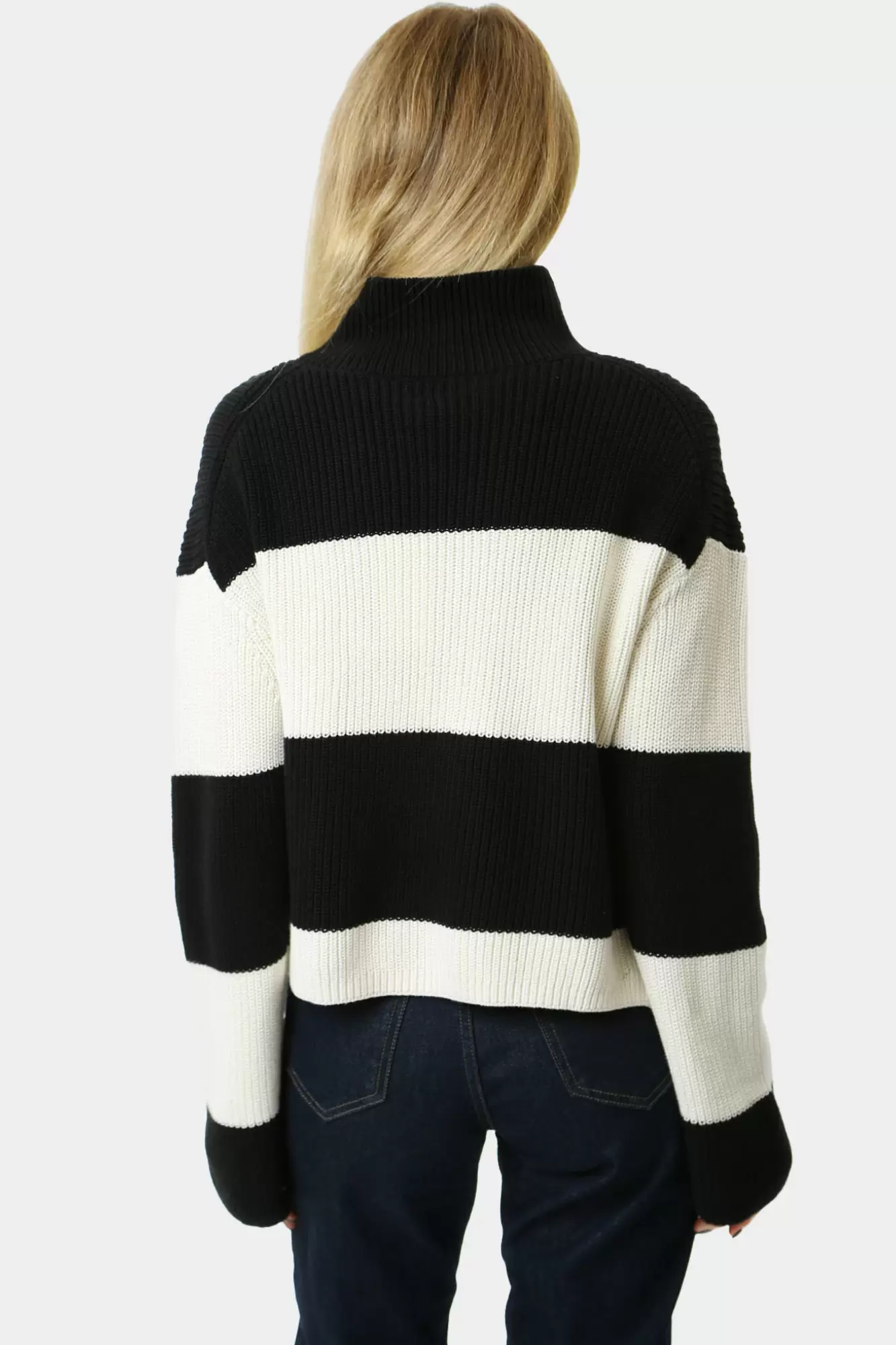 J20J224227 свитер calvin klein jeans