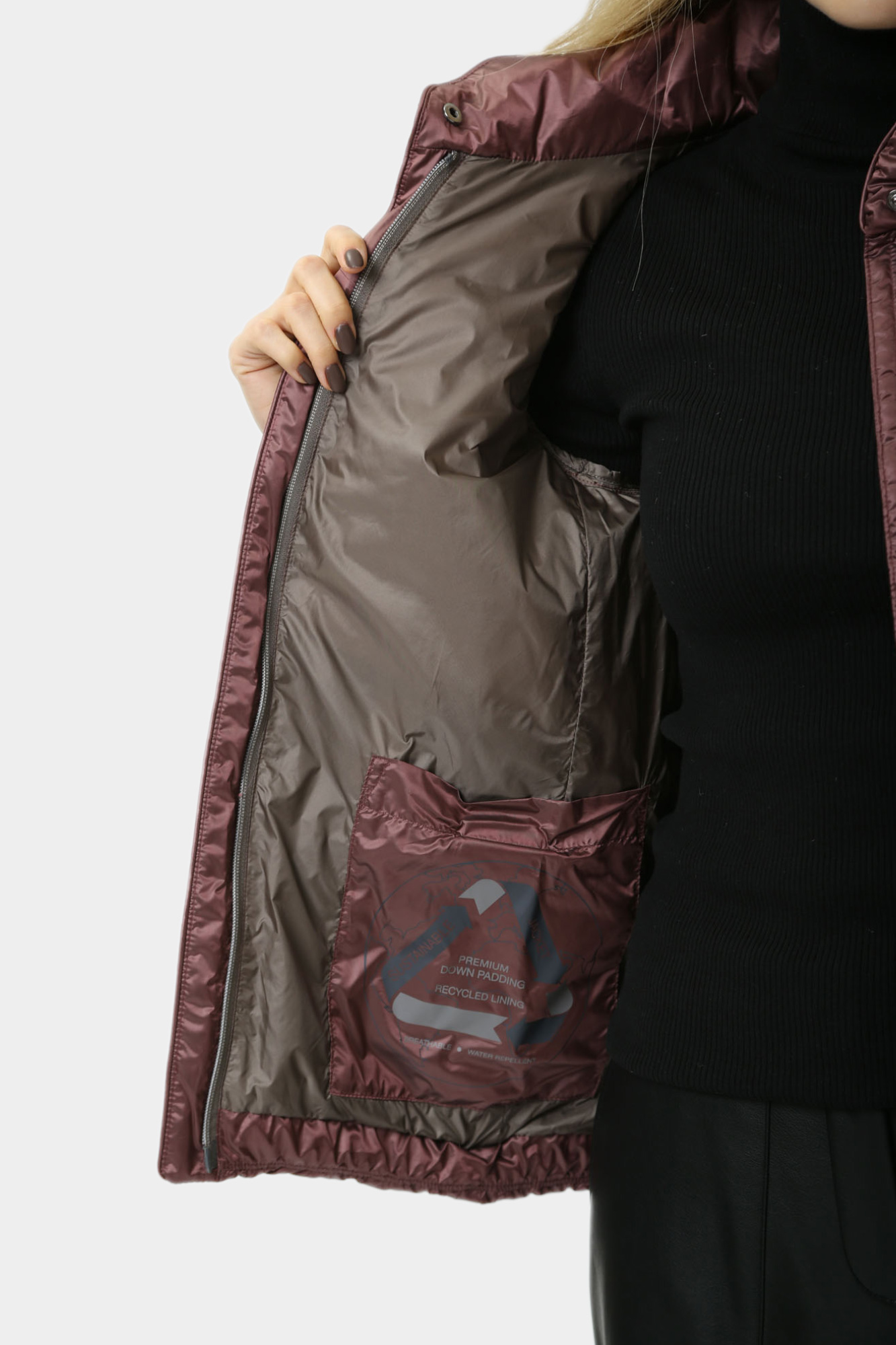 W4625ET3154F куртка geox