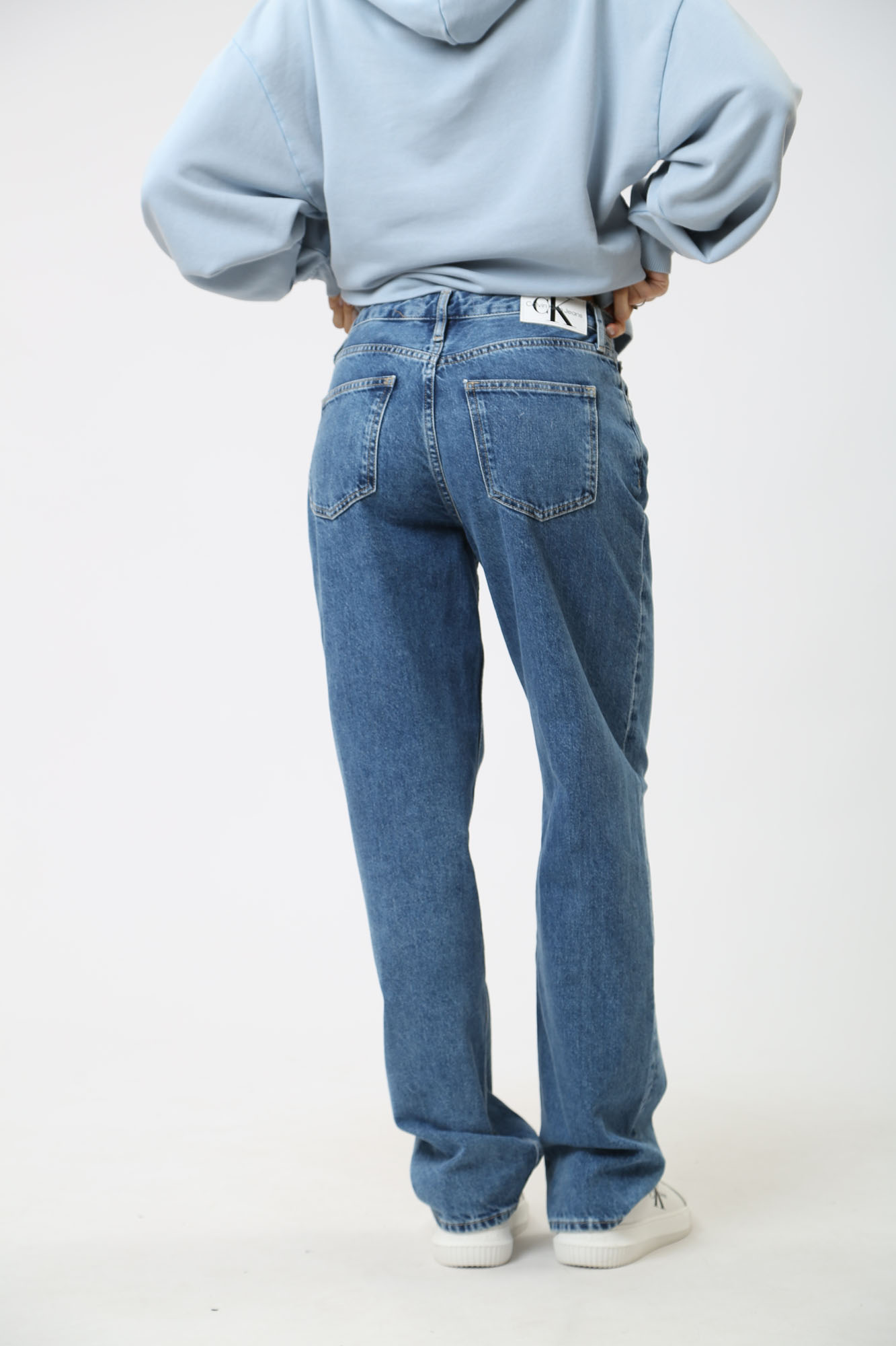 J20J222753 джинсы 90's straight  calvin klein jeans 