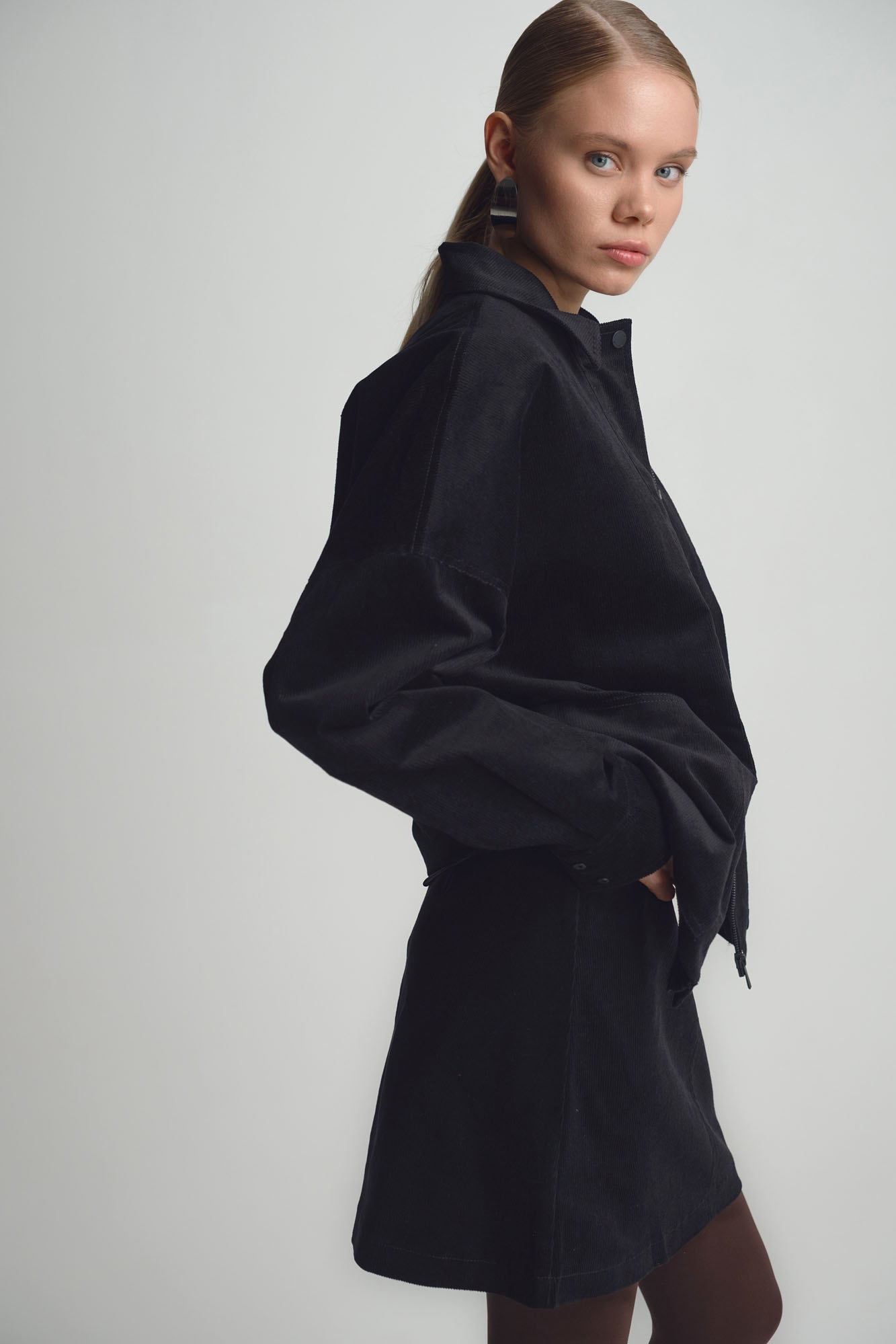 W-252-TH-56-2801 бомбер the hills 