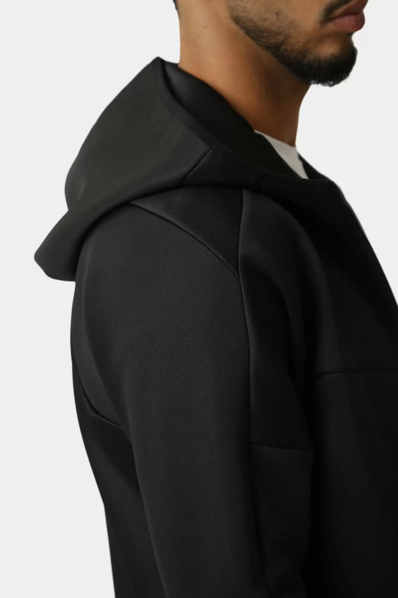 6DPM70_PJJHZ Толстовка с/к EA7 Черный