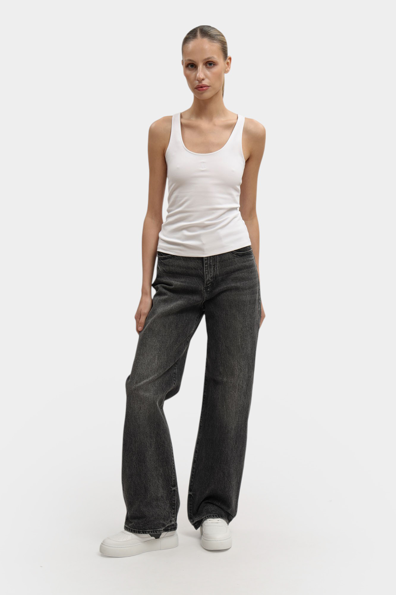 XW000100_AF16084 джинсы широкие armani exchange 