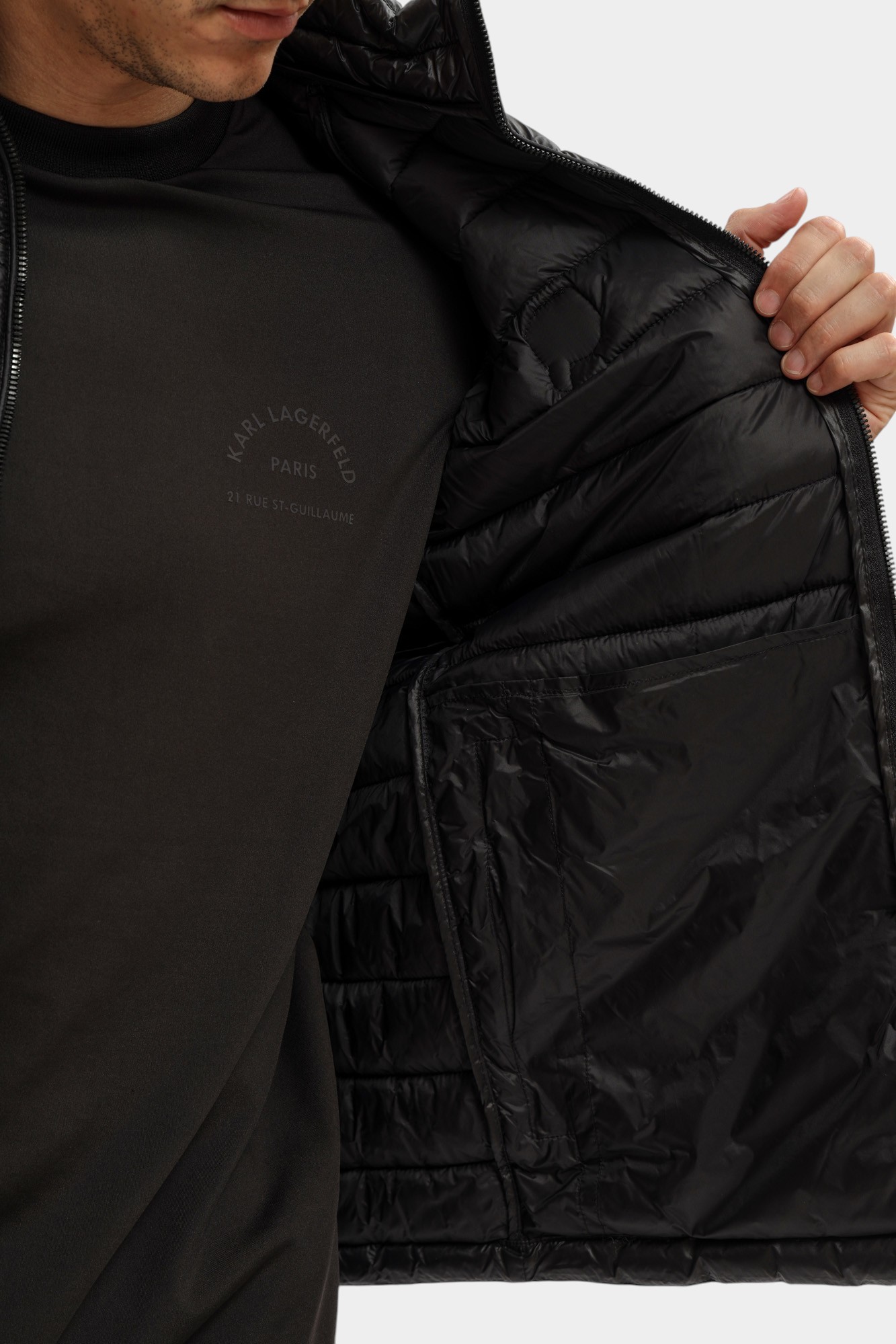 500590_505711 Жилет Karl Lagerfeld Черный