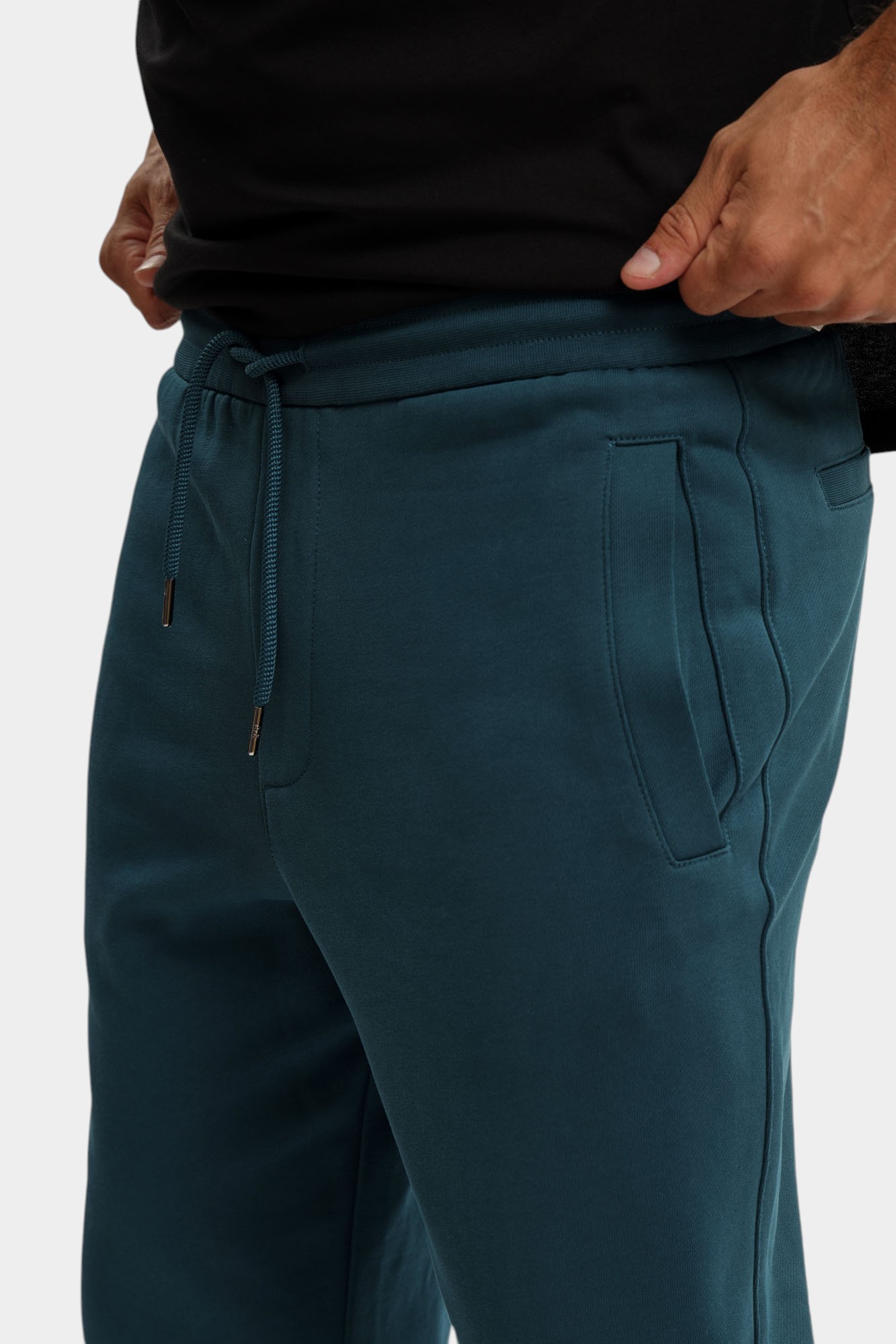 XM001041_AF10830 Брюки спортивные Armani Exchange Синий