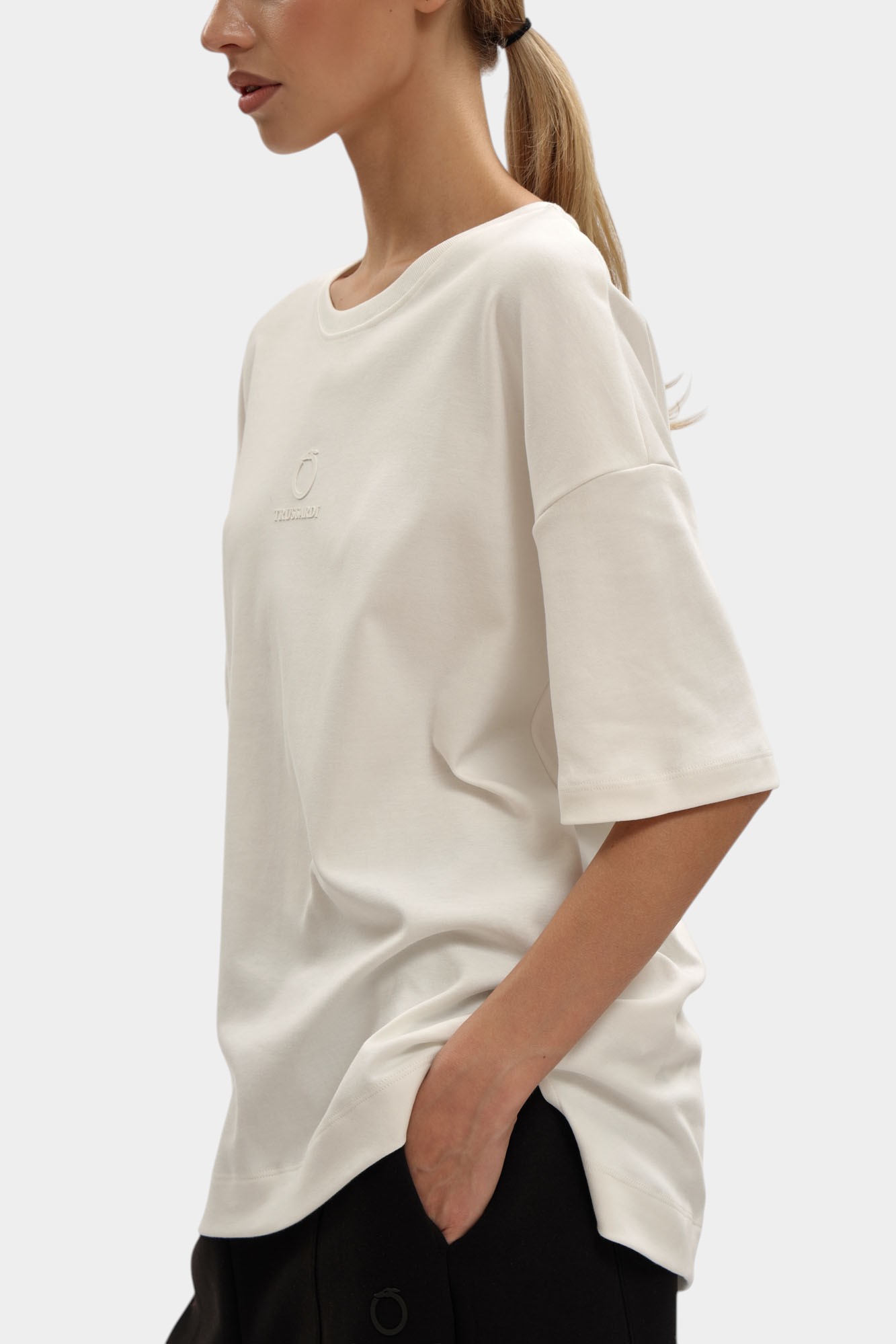 G1106000184N-WTS07J12-84A6 футболка trussardi