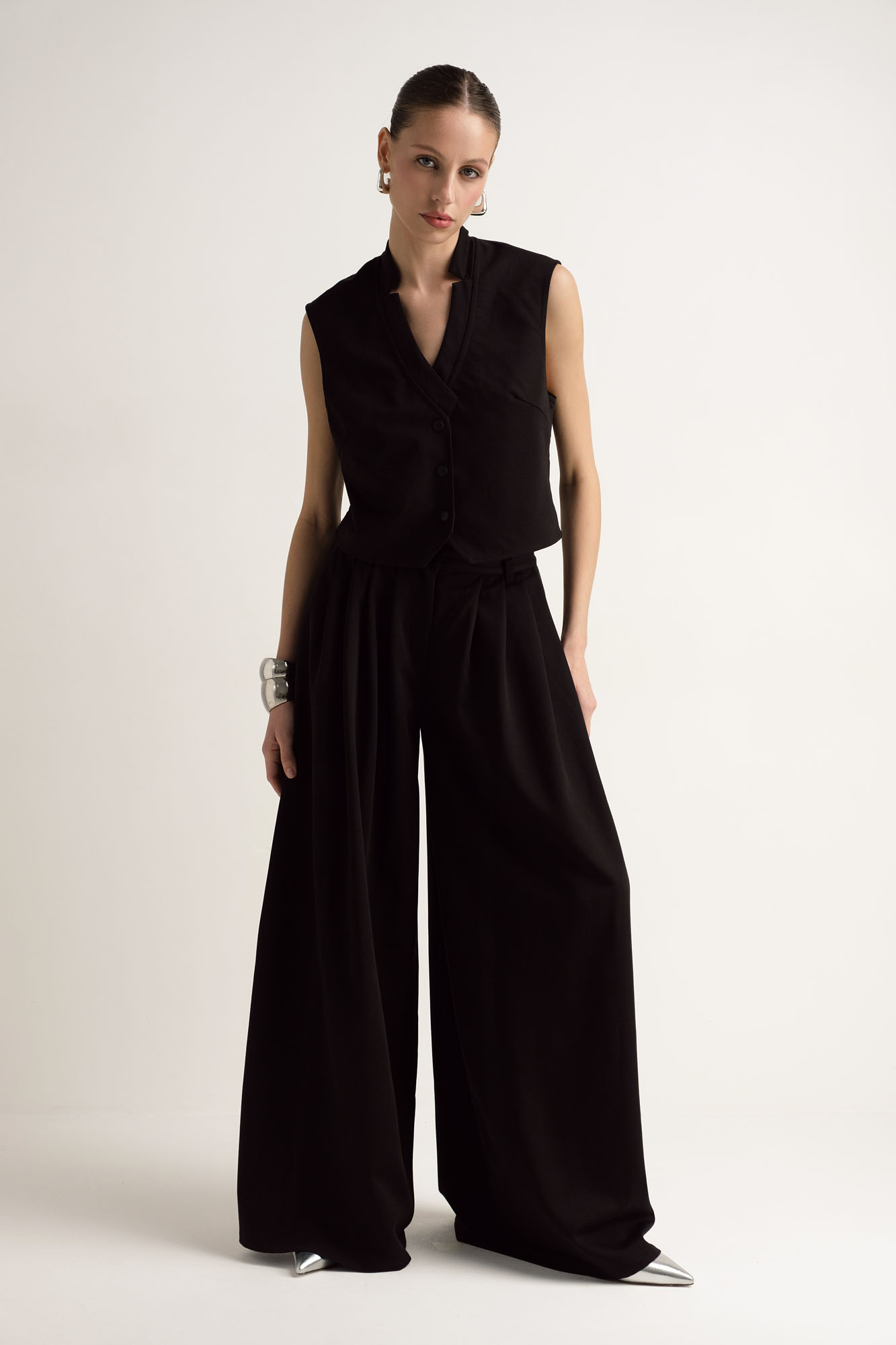 W-242-TH-56-0093 жилет the hills 