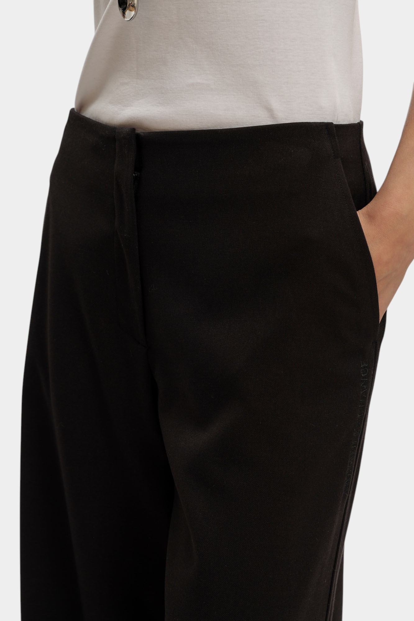 XW000660_AF16142 брюки armani exchange