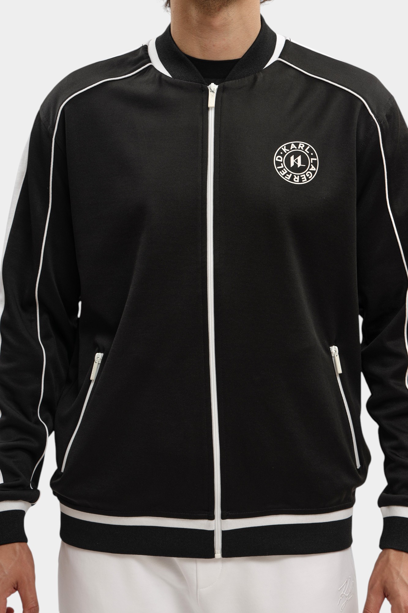 543905_705084 Бомбер Karl Lagerfeld Черный