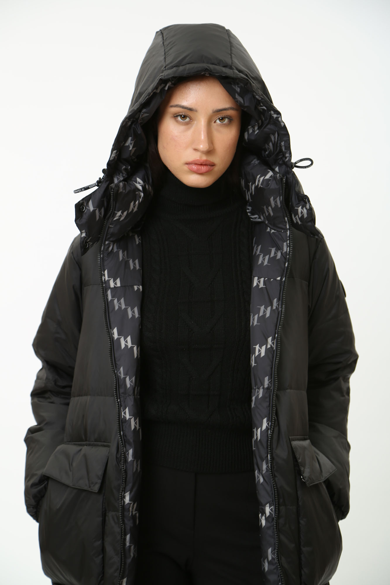 246W1505 куртка утепленная двусторонняя karl lagerfeld