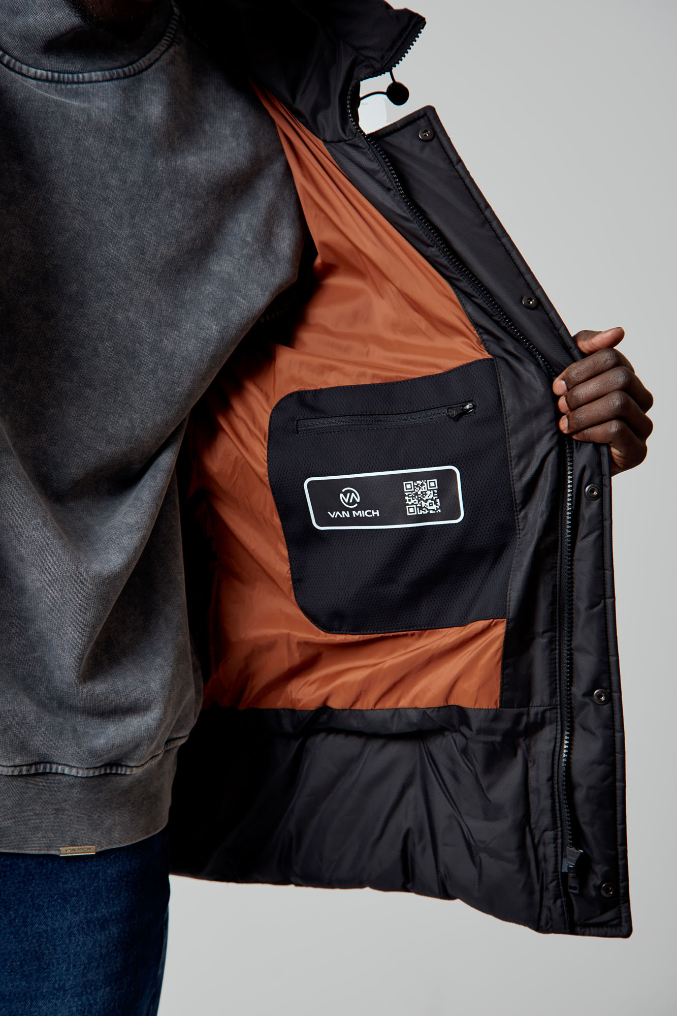 VM-CRI-52-329 Куртка Van Mich Черный