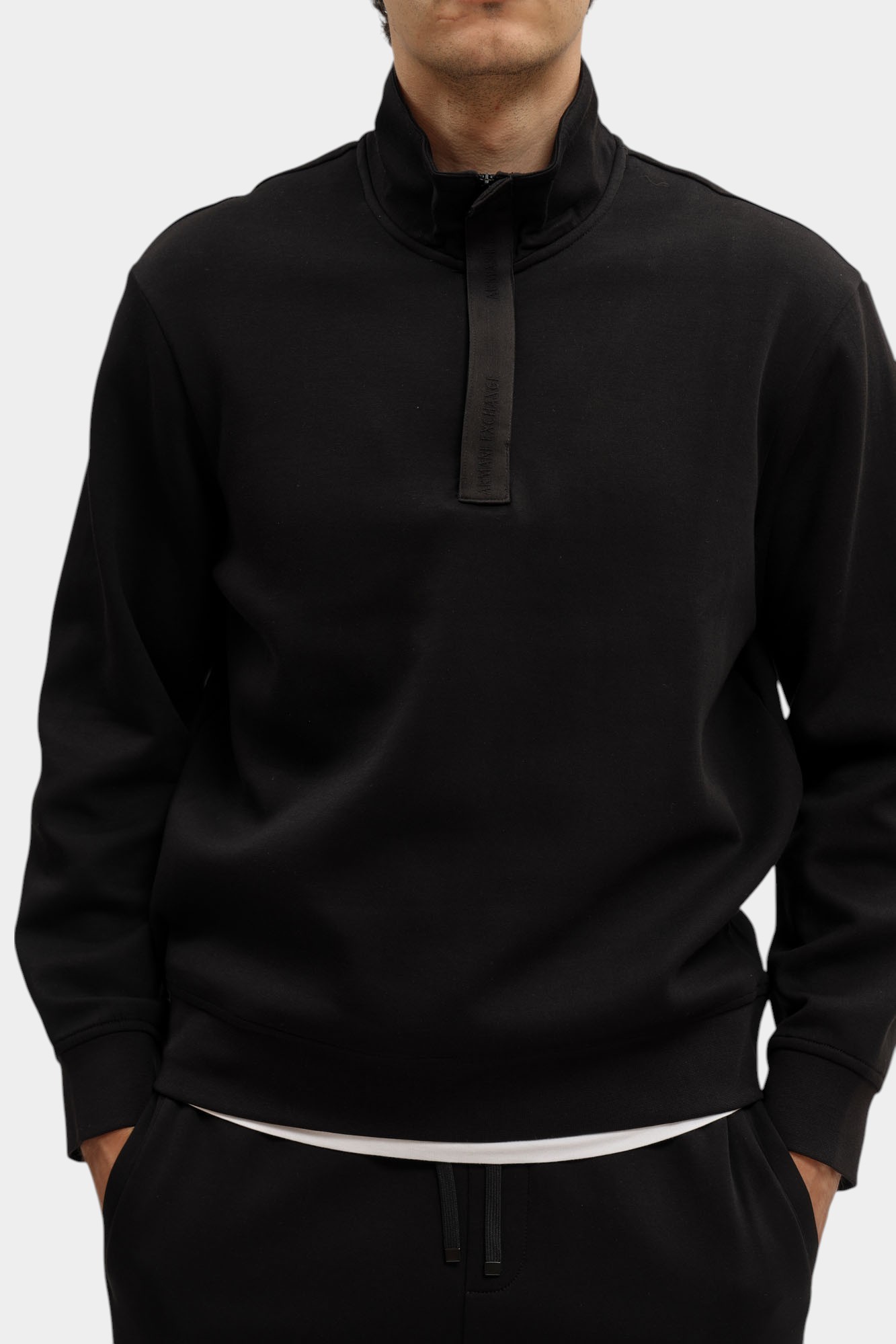 XM001295_AF10818 Анорак Armani Exchange Черный