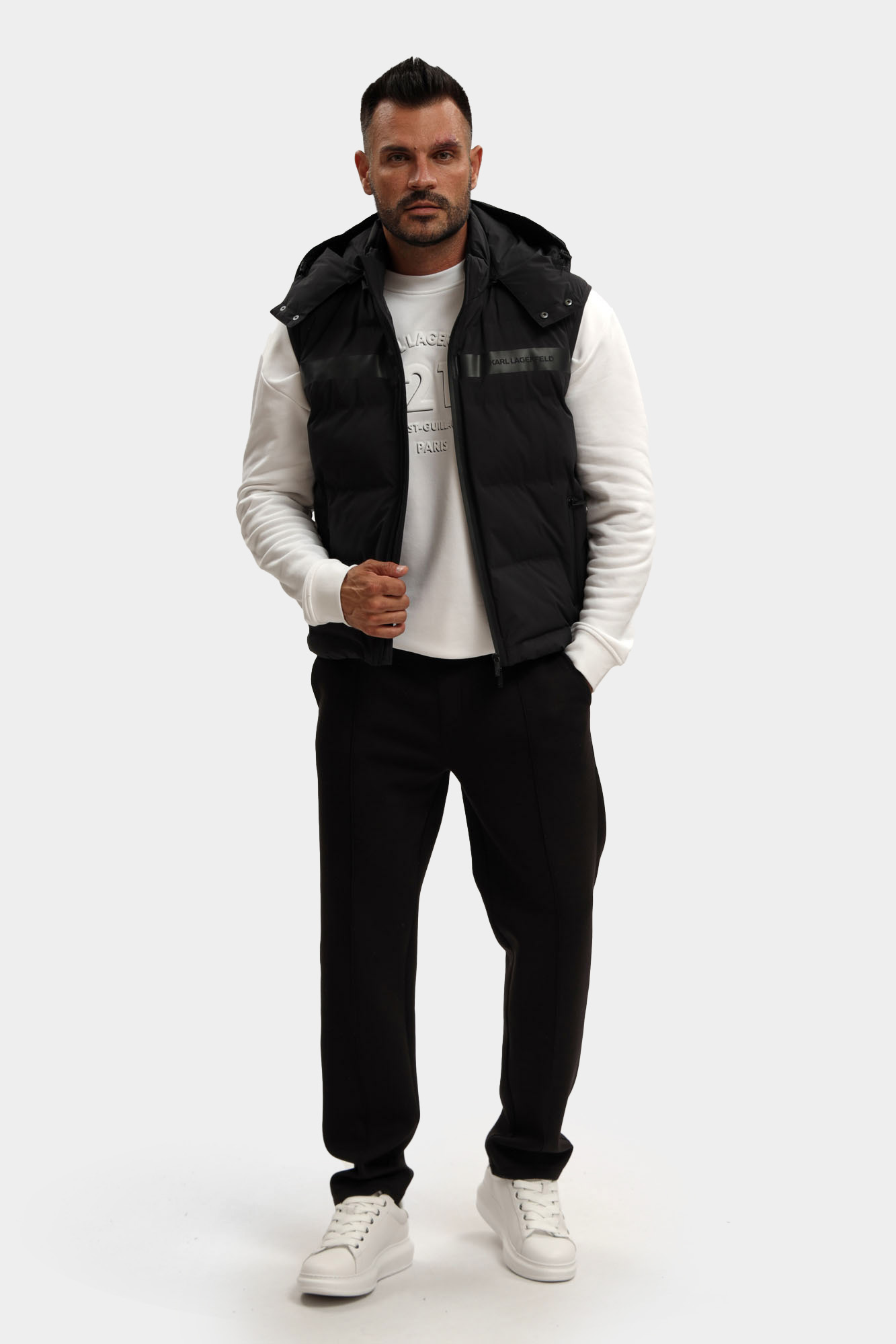 553583_505039 Жилет Karl Lagerfeld Черный