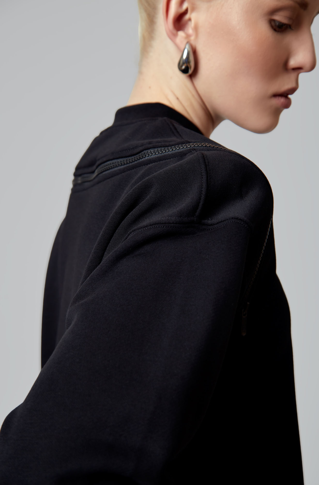 VW-FAT-20-301 свитшот van mich 