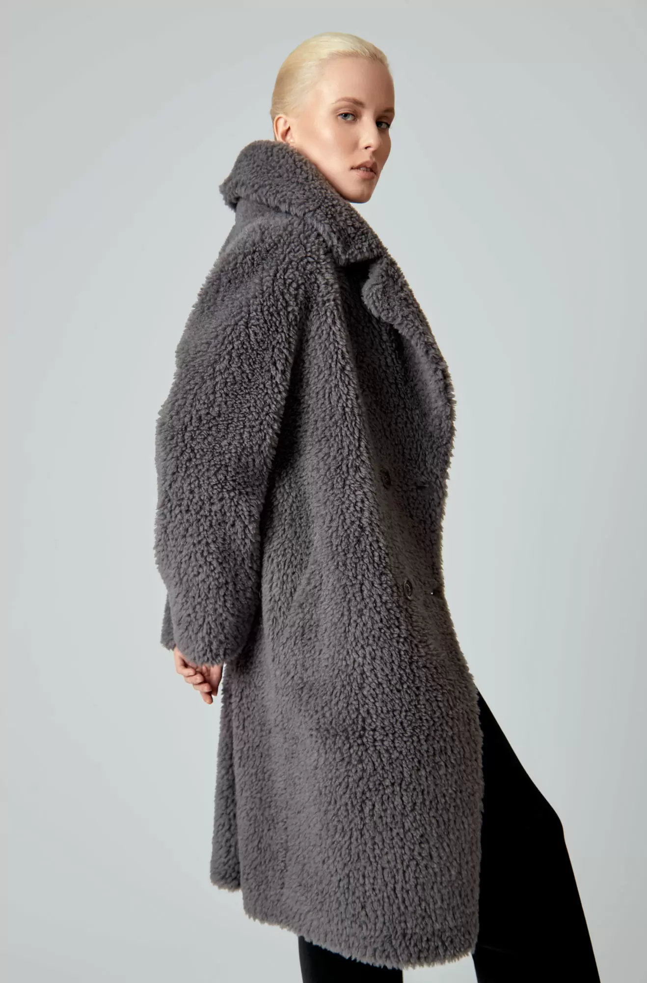 VW-PLO-1188 шуба van mich 