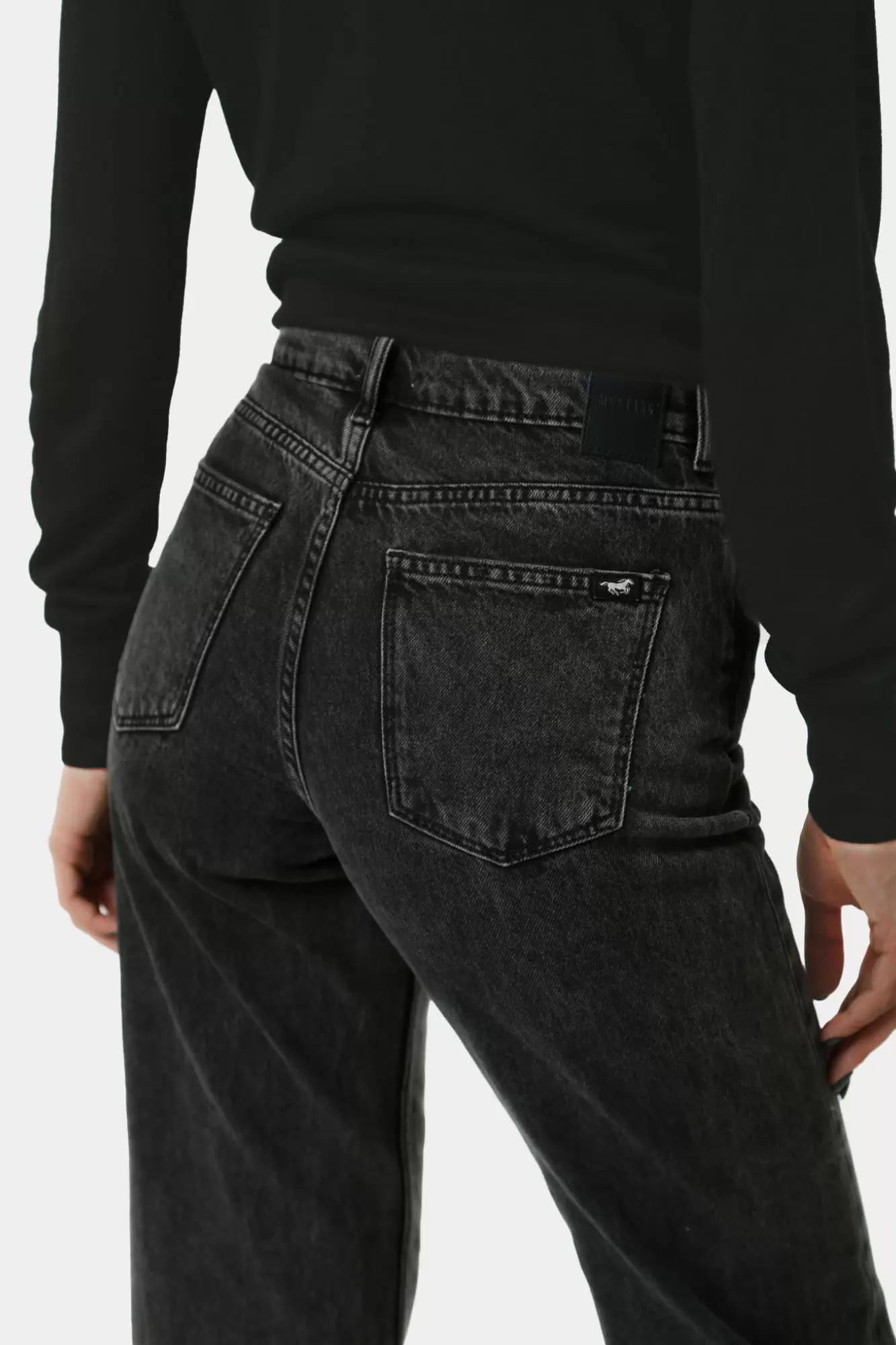 1015576-4000 джинсы mustang 