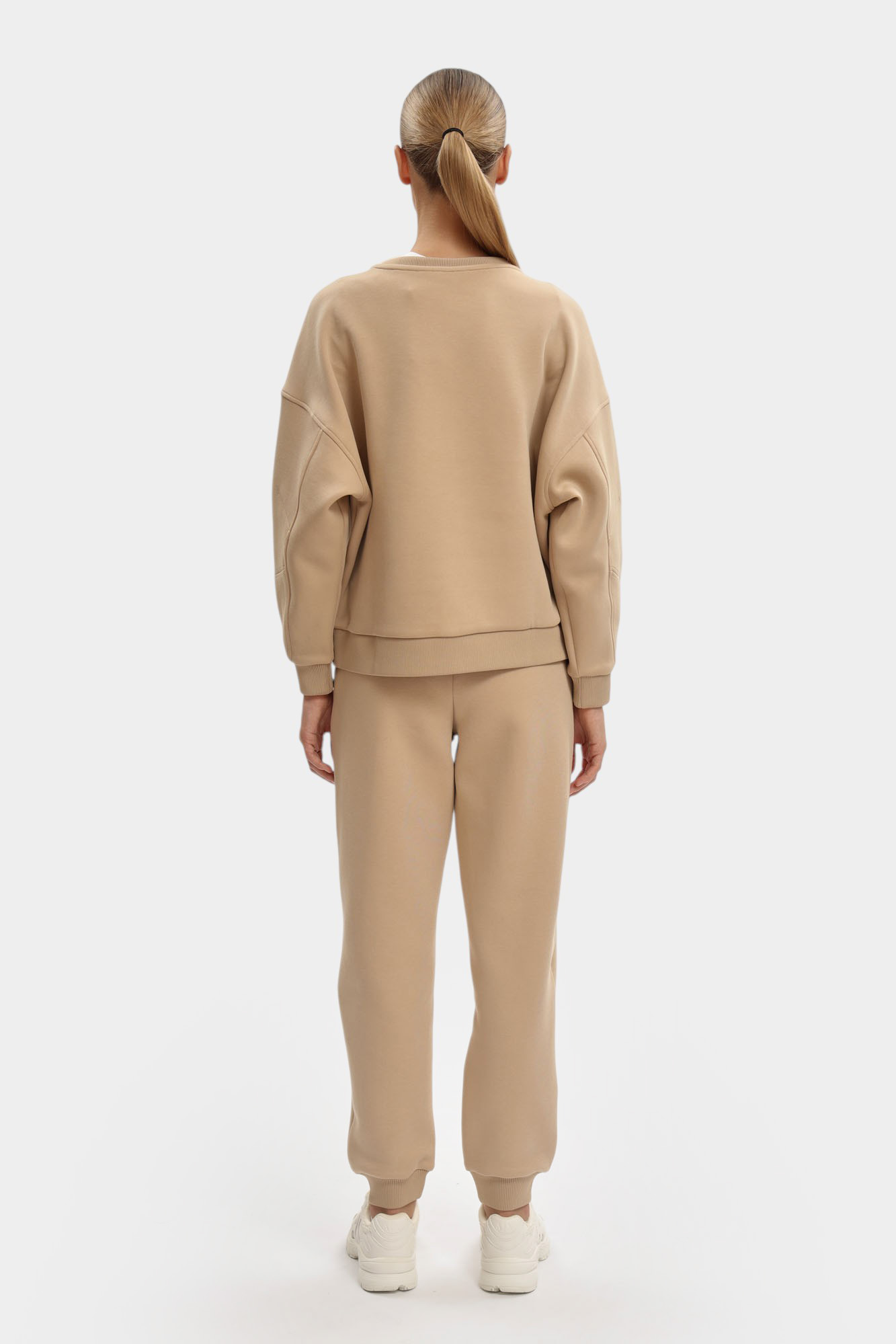 XW000744_AF16134 свитшот armani exchange 