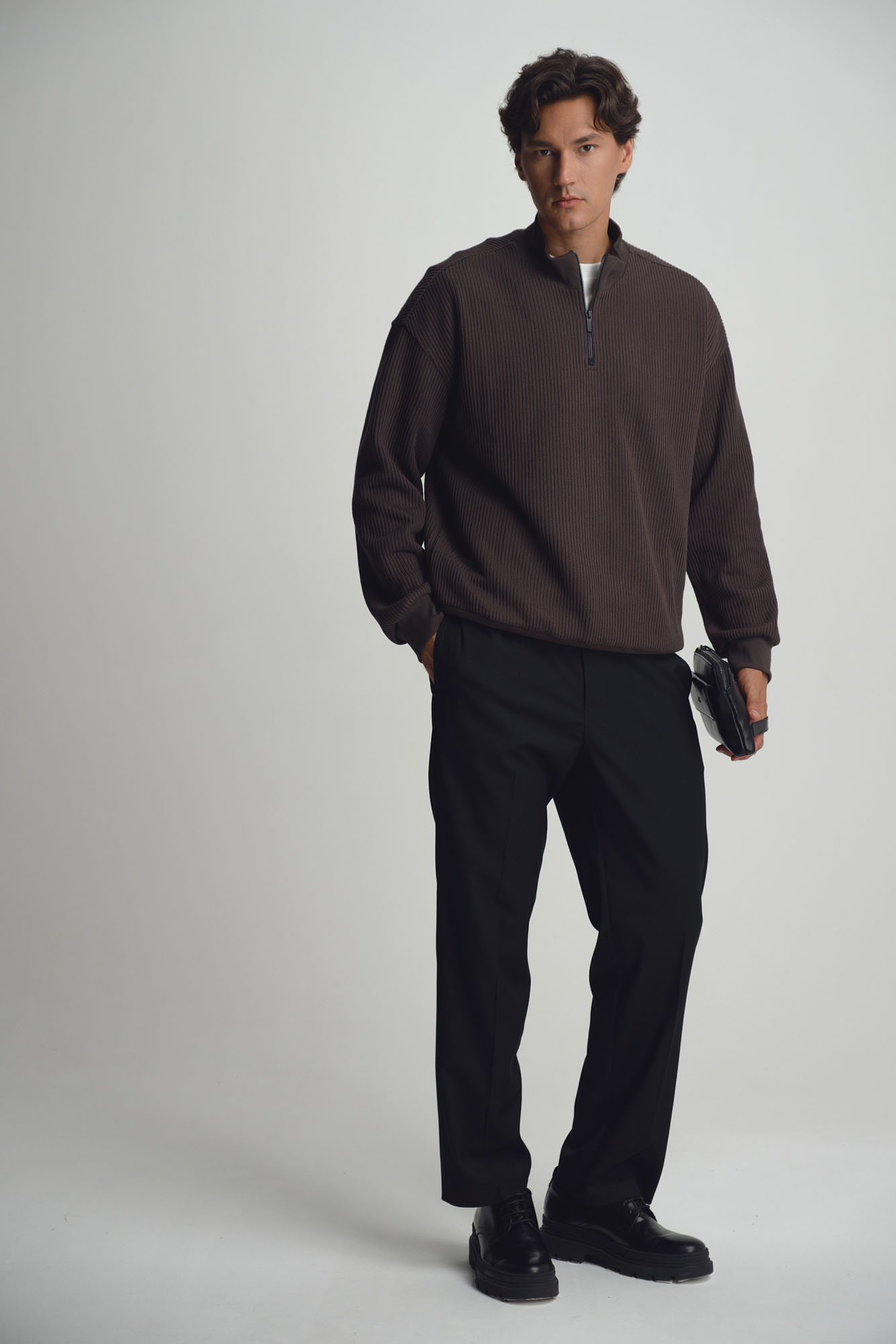 M-252-THT-56-2005 Джемпер The Hills Хаки