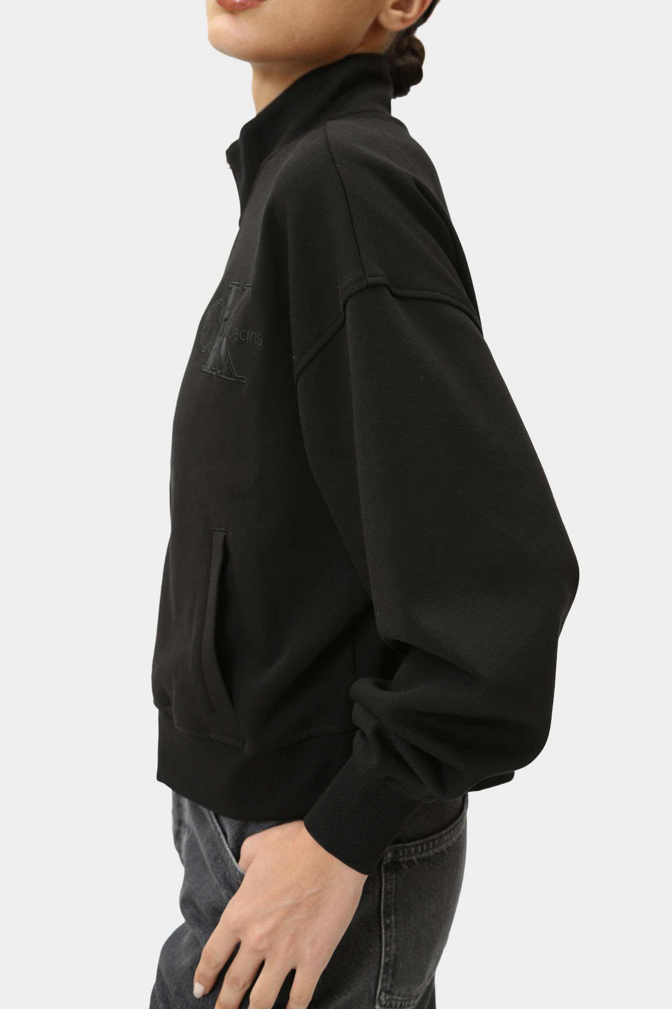 J20J223922 толстовка calvin klein jeans 