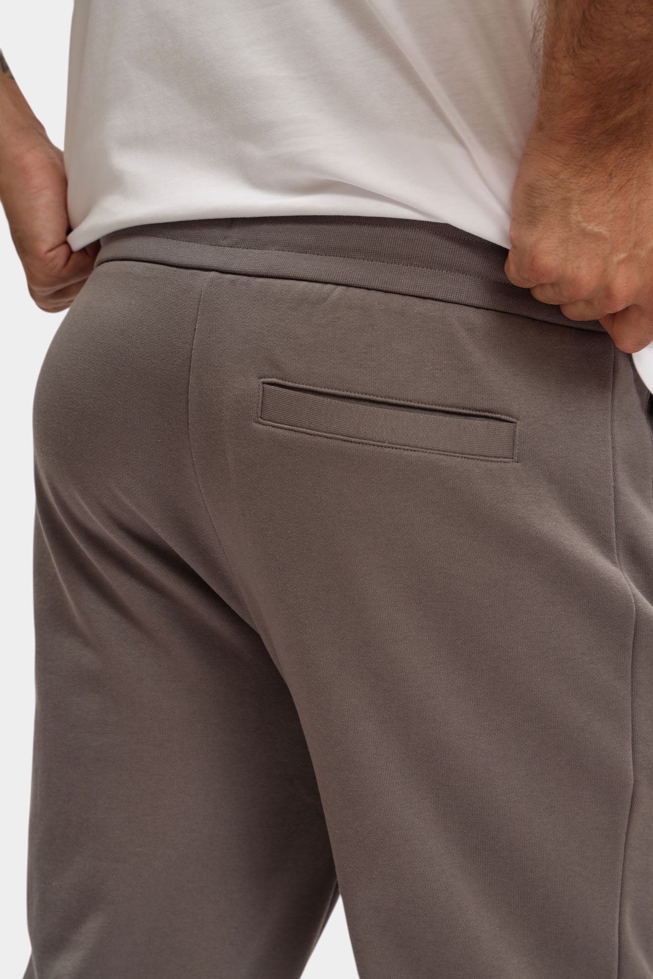 XM001299_AF20934 Брюки спортивные Armani Exchange Серый