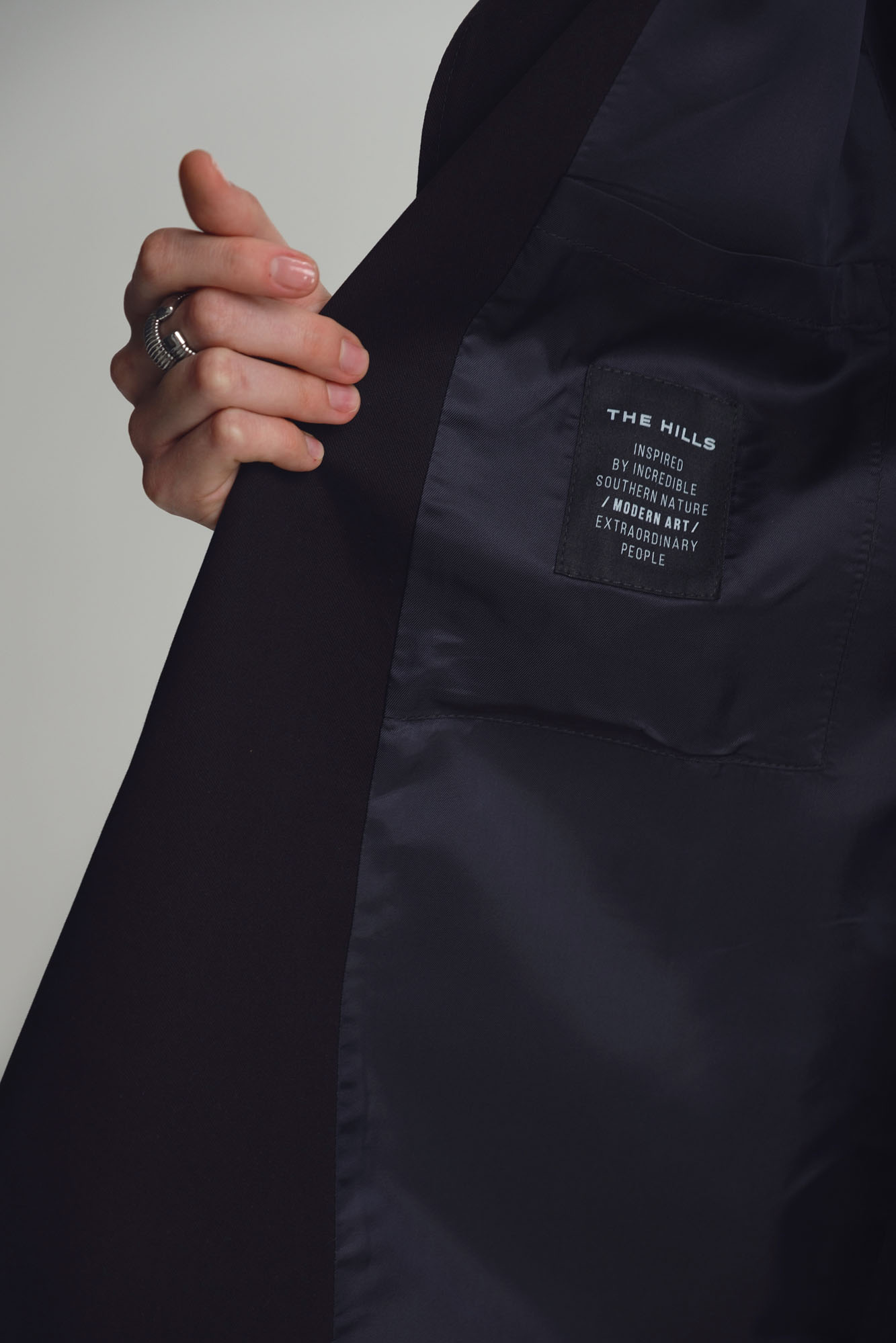 W-252-TH-56-290 тренч the hills 