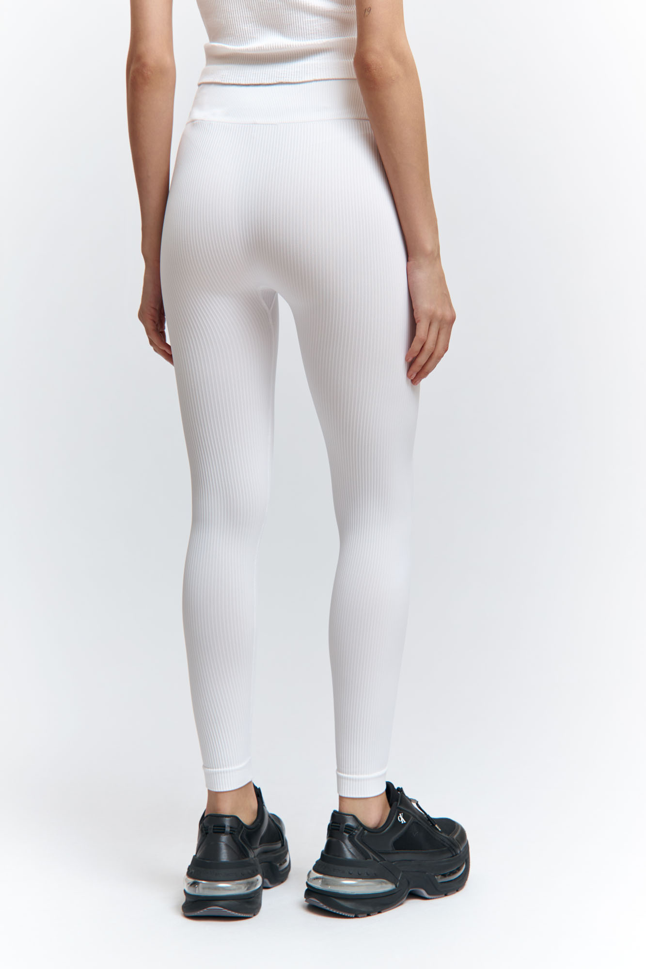 VW-GAA-33-455 легинсы van mich