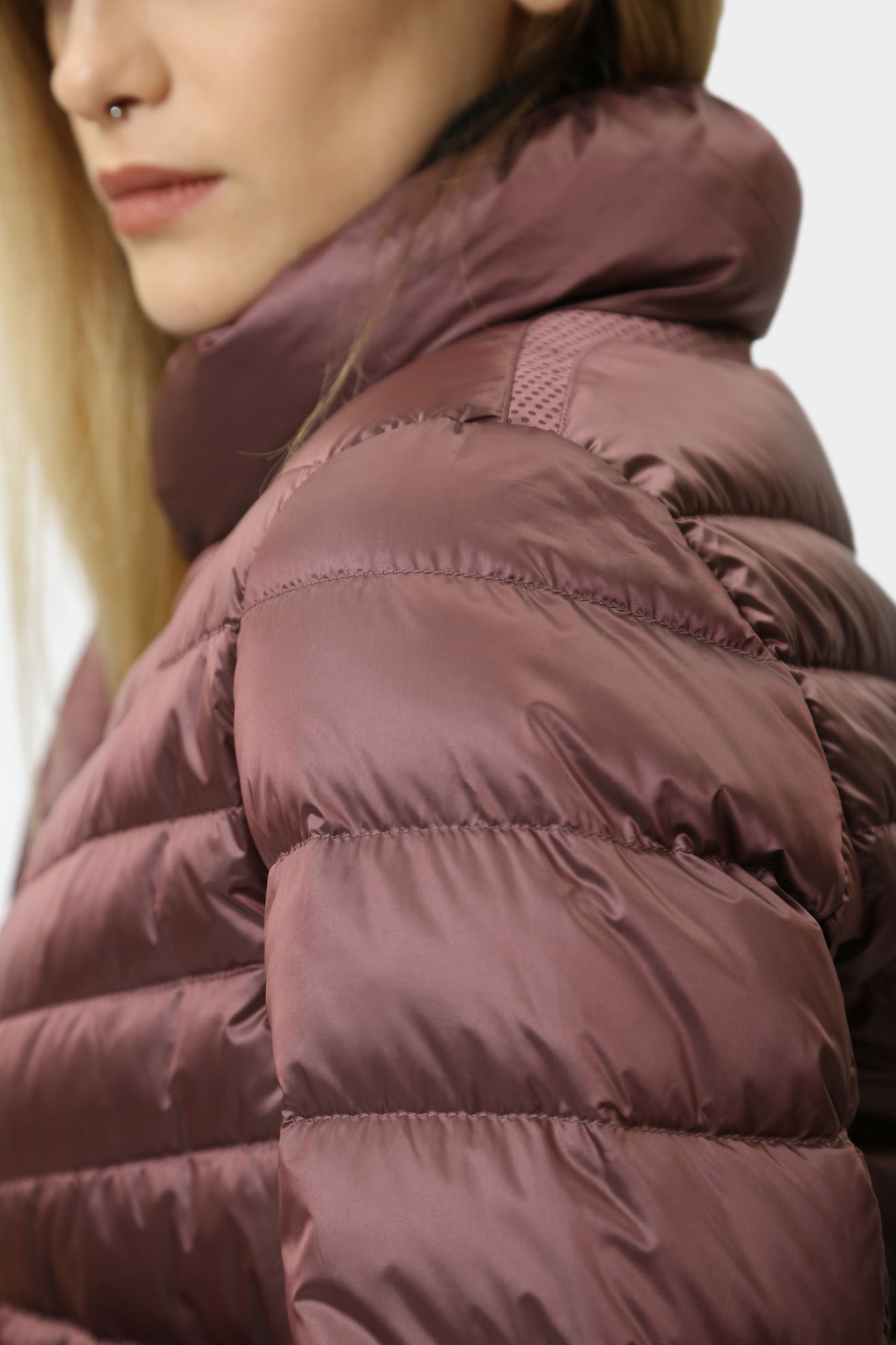 W4625ET3154F куртка geox