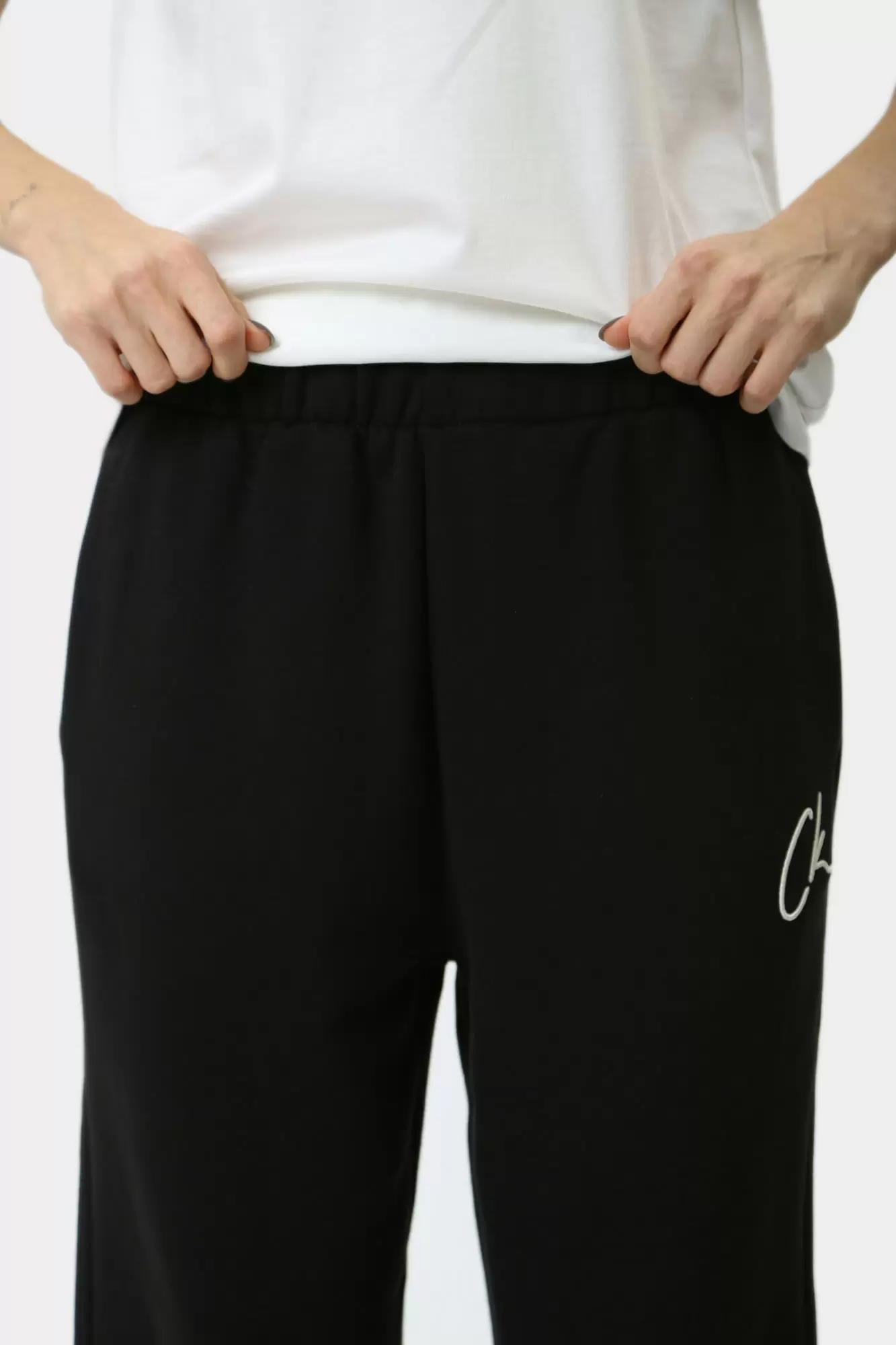 J20J224441 брюки спортивные calvin klein jeans