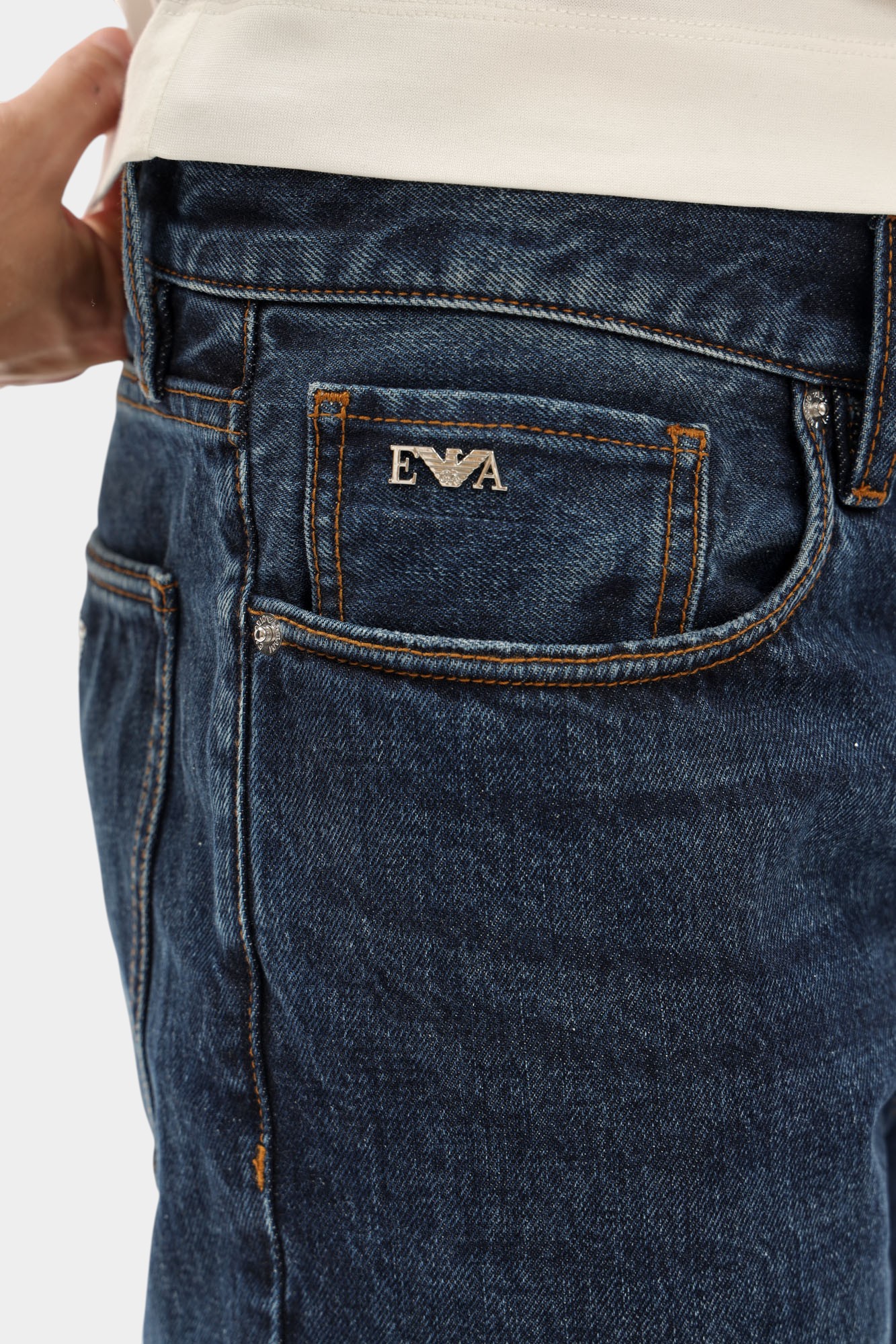 EM000763_ AF1780 Джинсы Emporio Armani Голубой