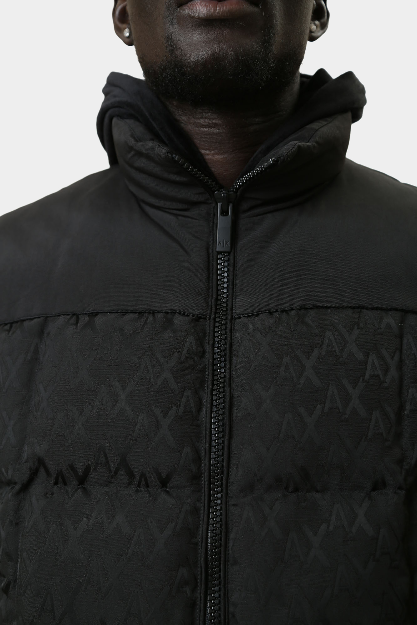 6DZQL1_ZN5GZ Жилет пуховый Armani Exchange Черный