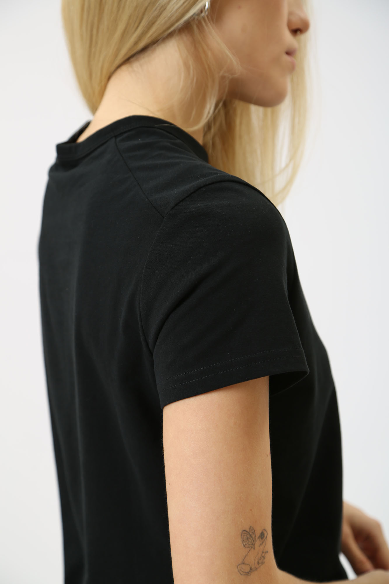 1013929 футболка mustang