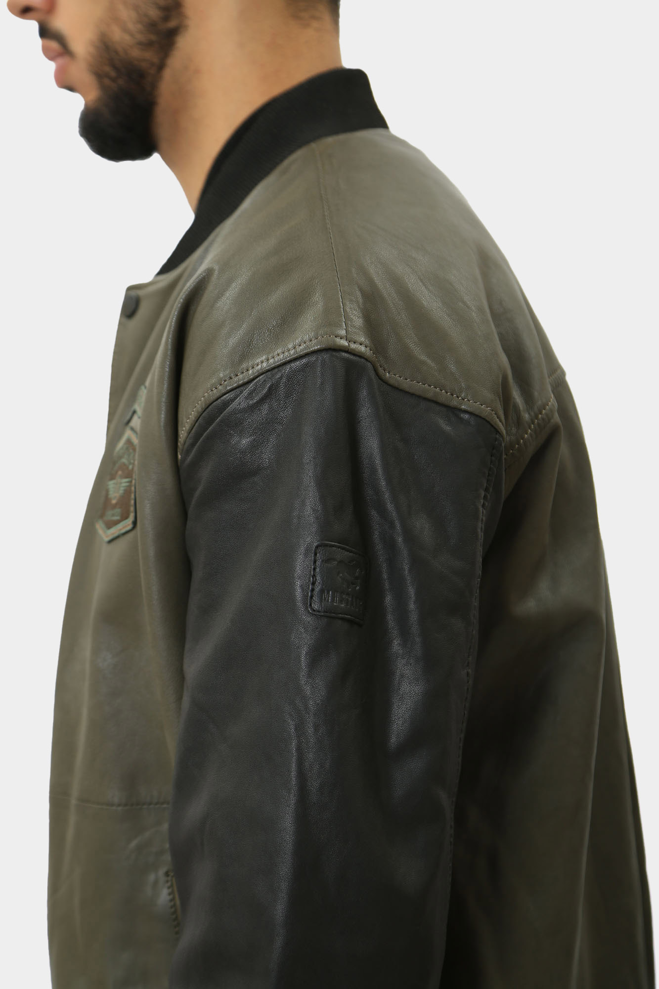 MU-M242-179 Куртка кожаная Mustang Черный