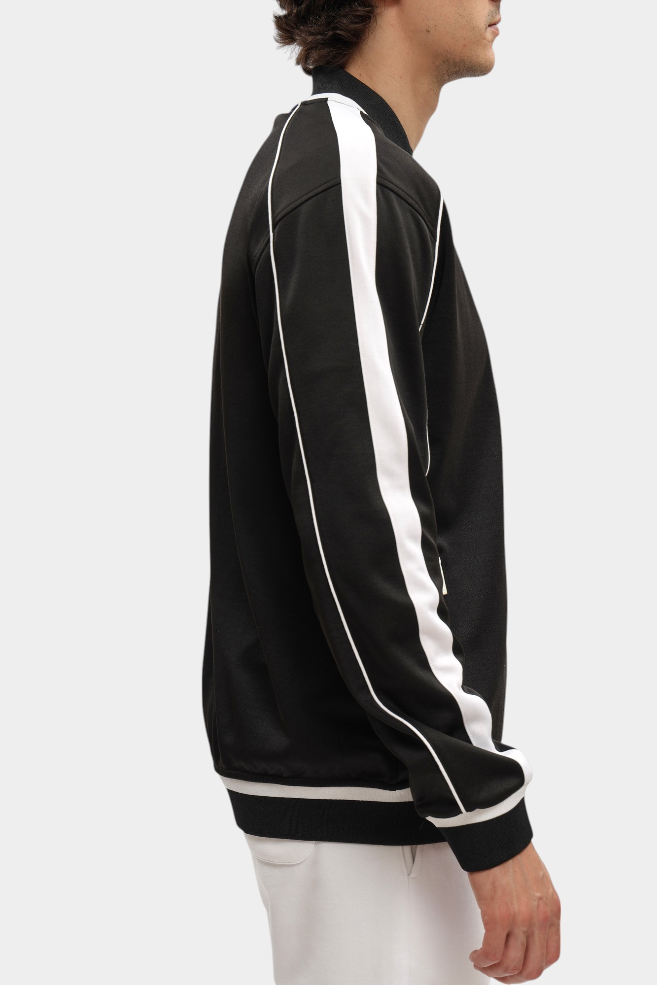 543905_705084 Бомбер Karl Lagerfeld Черный