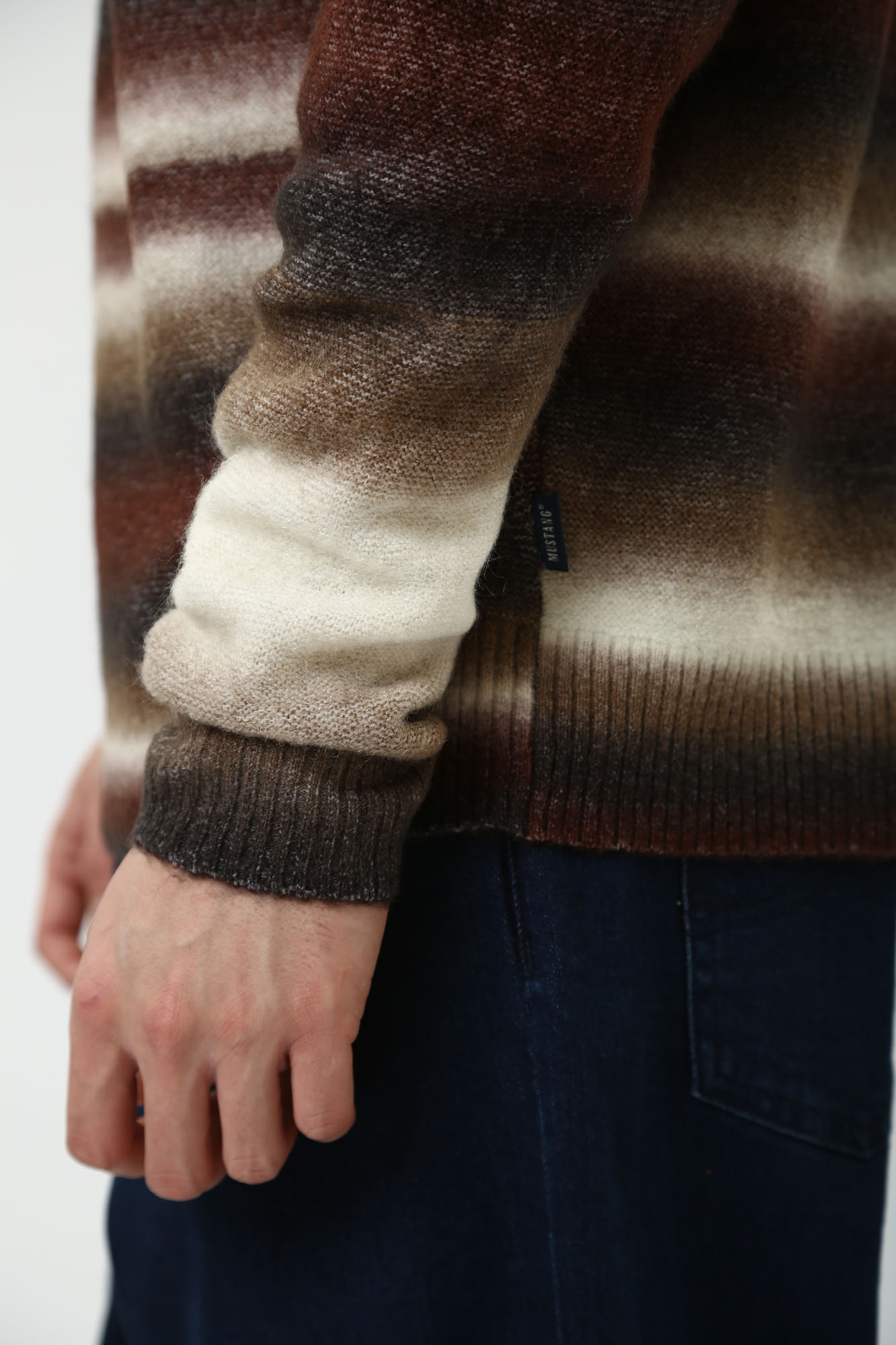 1015820 Джемпер Mustang Серый