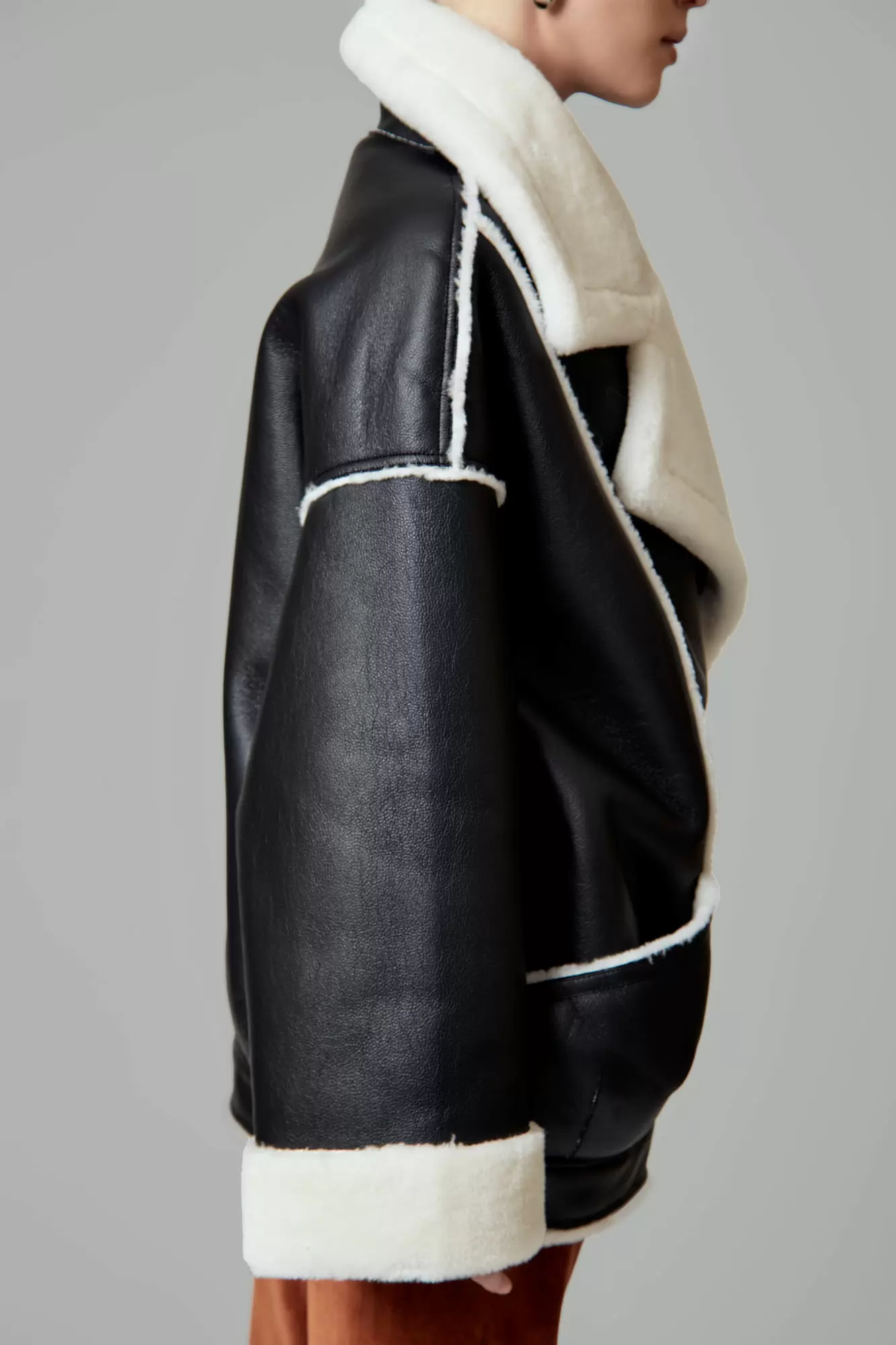 VW-PLO-2411 дубленка van mich 