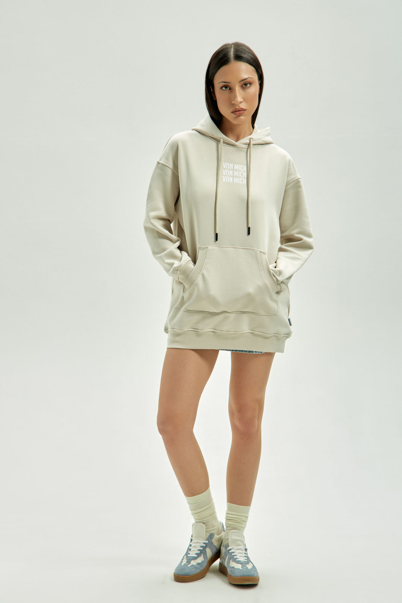 VW-FAT-20-043 худи van mich 