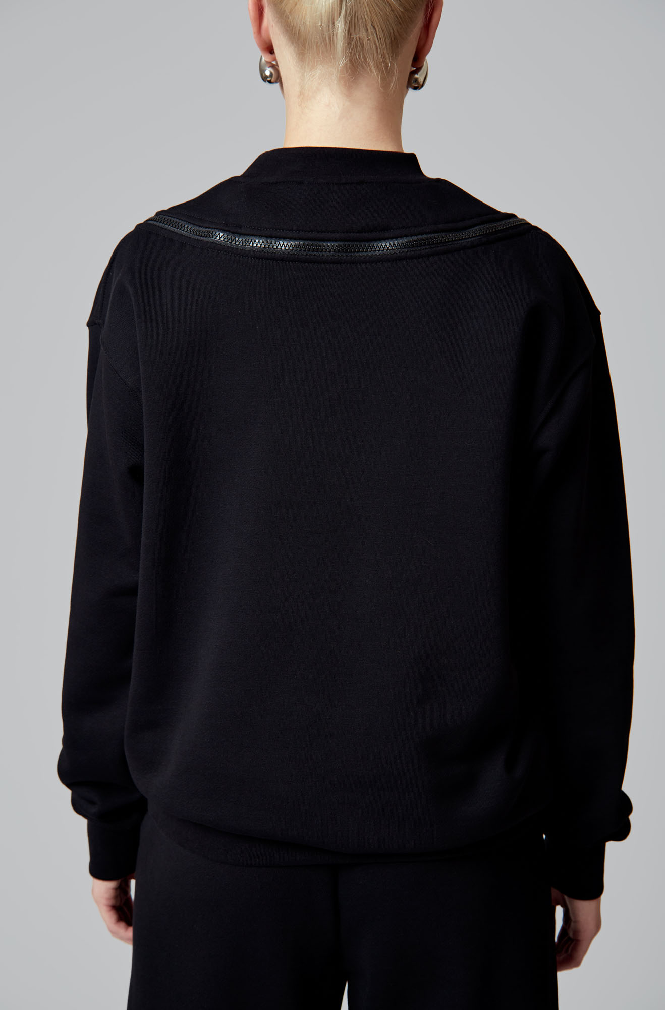 VW-FAT-20-301 свитшот van mich 