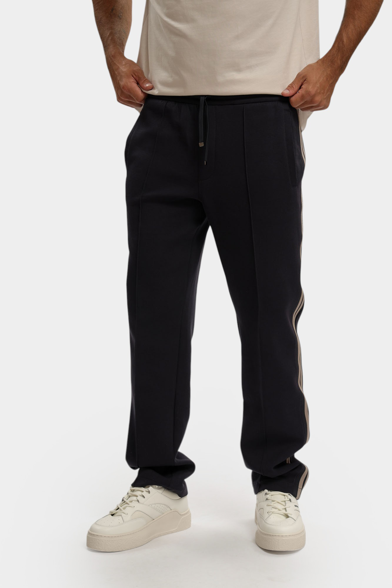 XM001362_AF10818 Брюки спортивные Armani Exchange Синий