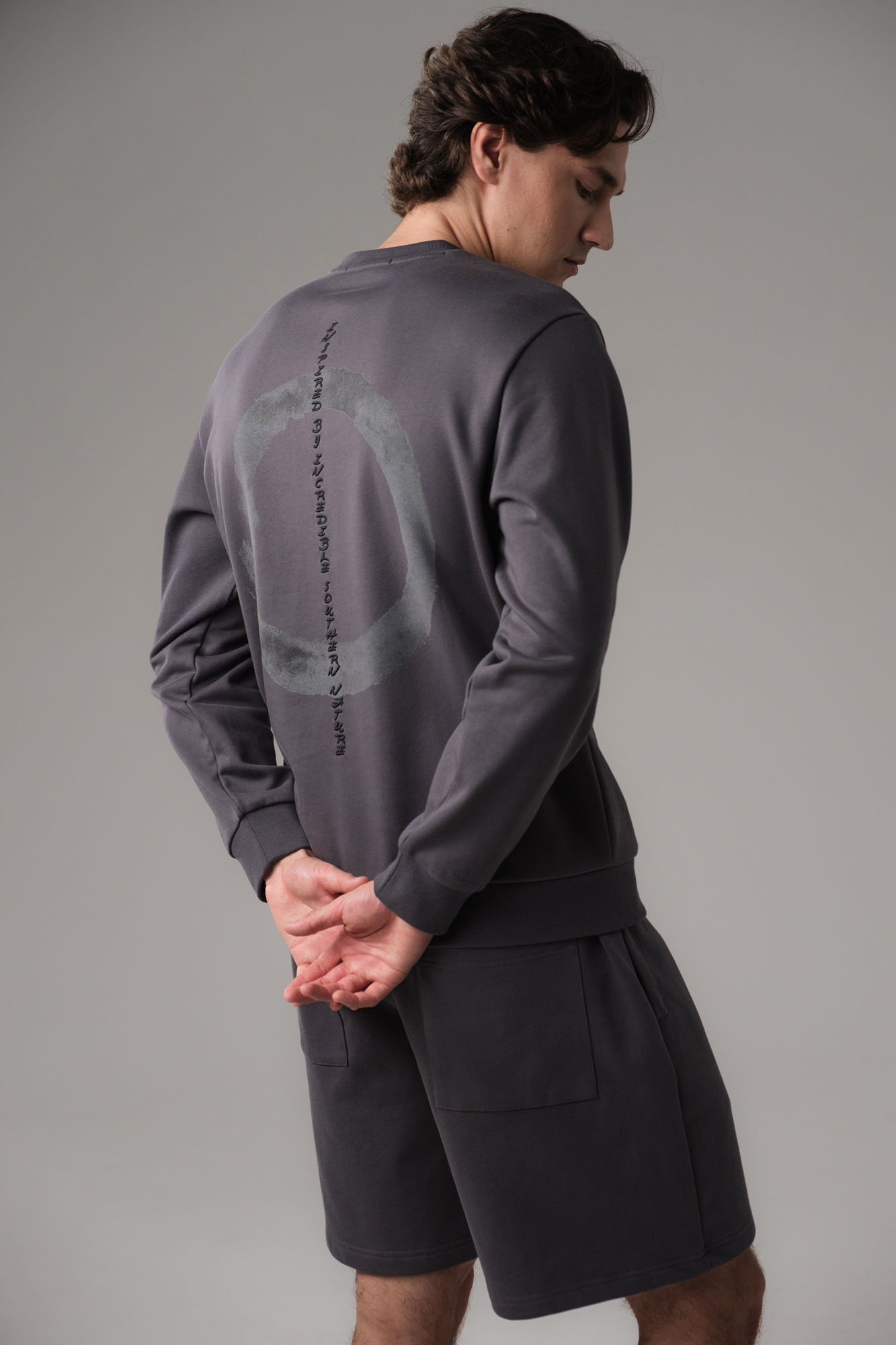 M-251-MA-20-8005 Свитшот The Hills Серый