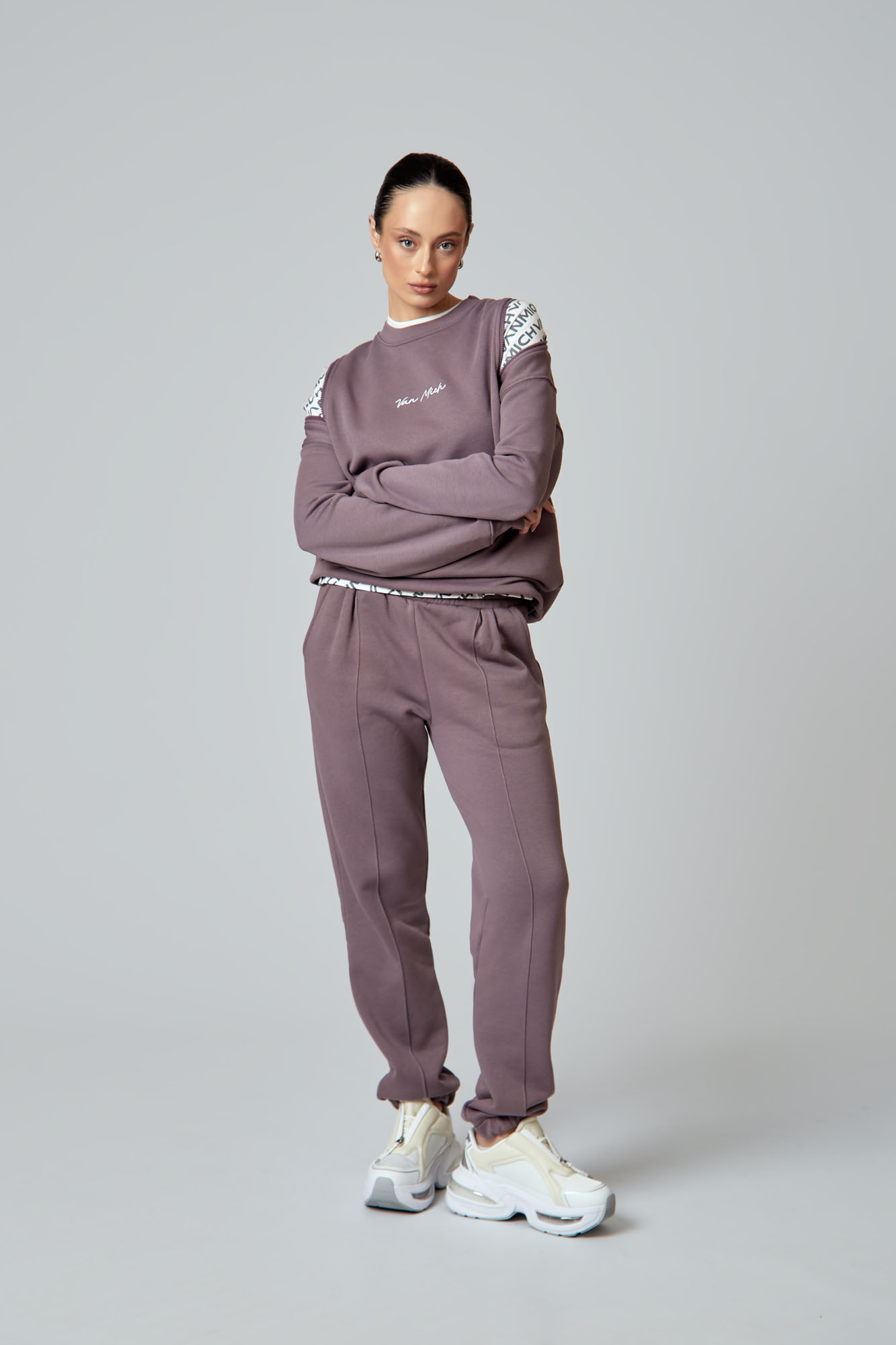 VW-FAT-20-301 свитшот van mich 