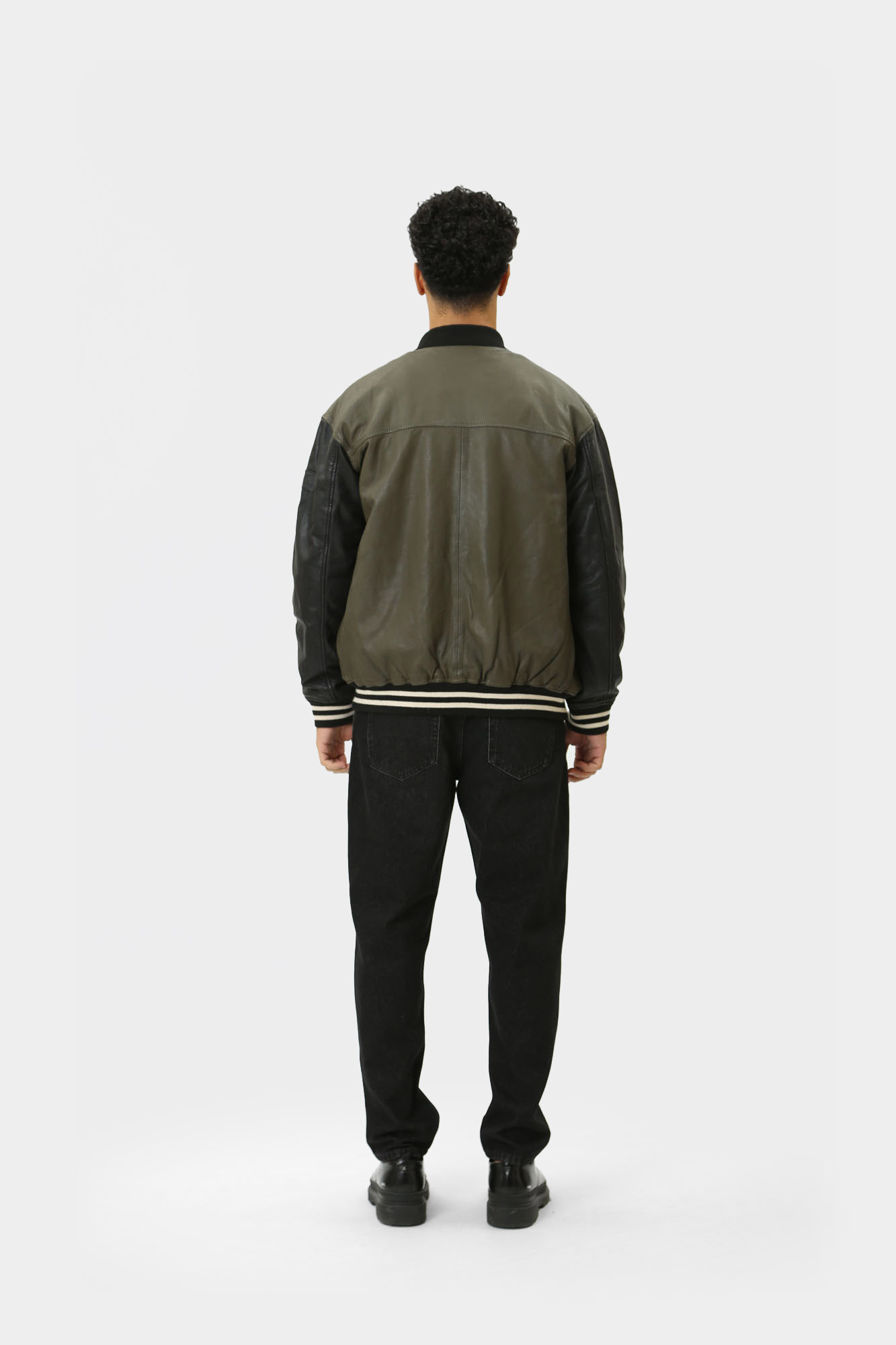 MU-M242-179 Куртка кожаная Mustang Черный