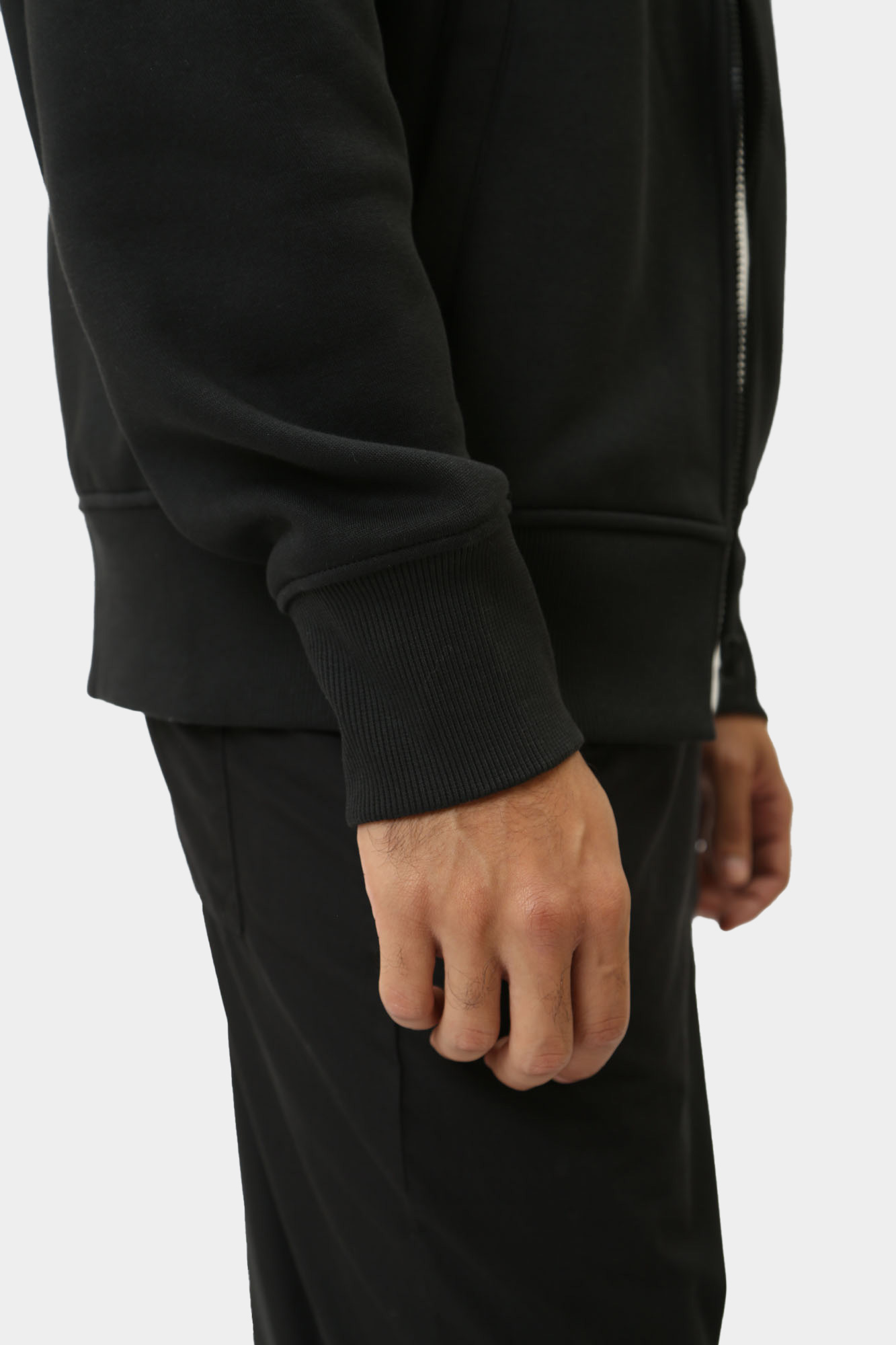 J30J325915 Толстовка Calvin Klein Jeans Черный