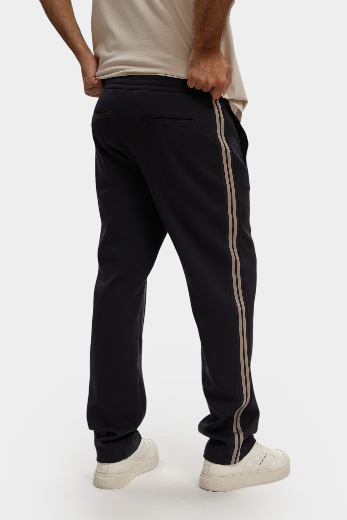 XM001362_AF10818 Брюки спортивные Armani Exchange Синий