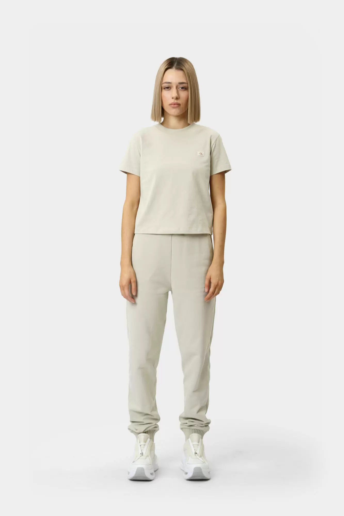 J20J224202 футболка calvin klein jeans