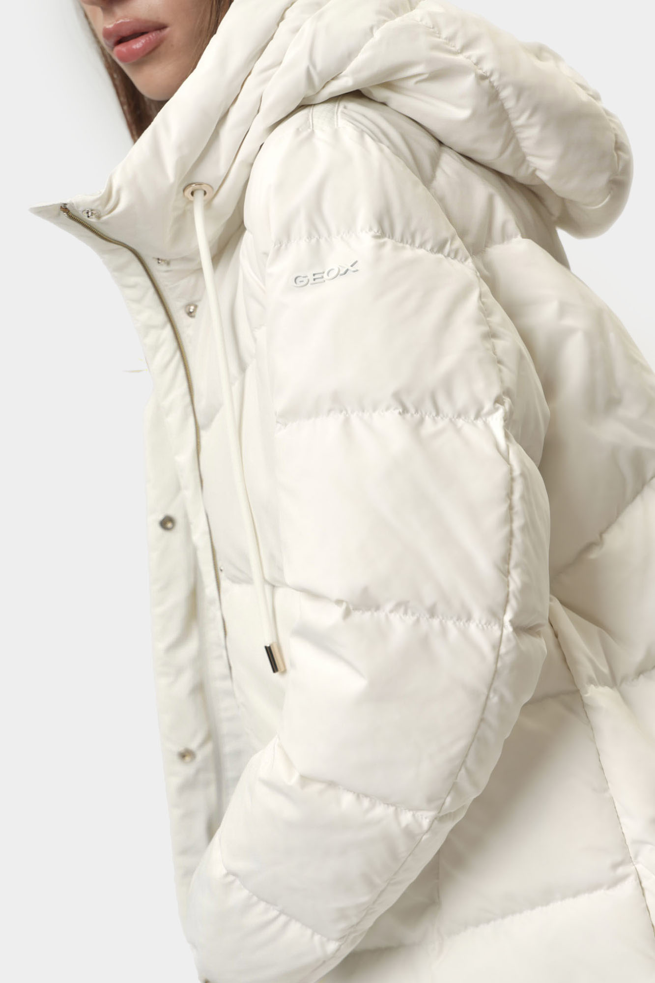 W4626BT3152F пуховик geox 