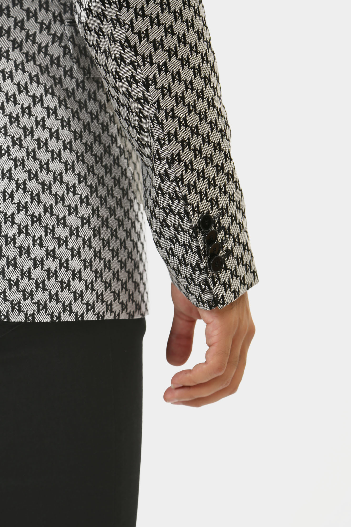 542115_15520 Пиджак классический Karl Lagerfeld Черный