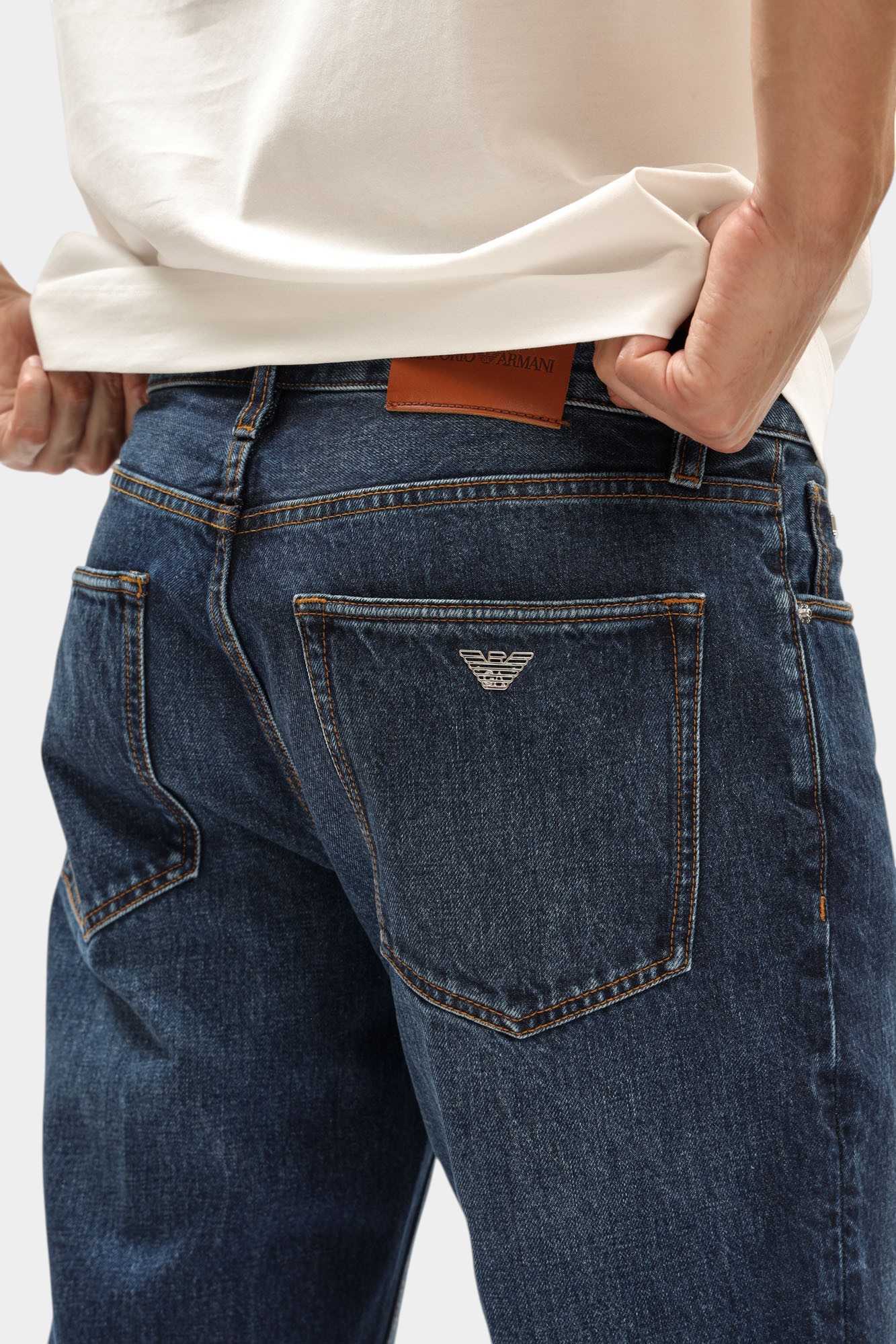 EM000763_ AF1780 Джинсы Emporio Armani Голубой